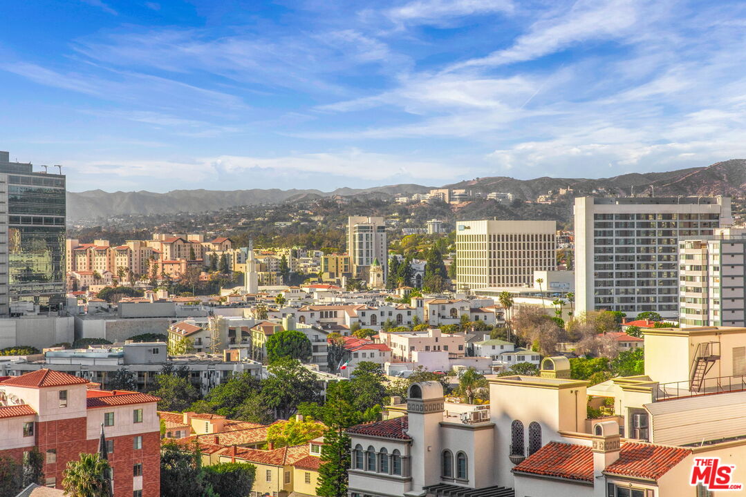 10776 Wilshire Blvd Unit: 1001
