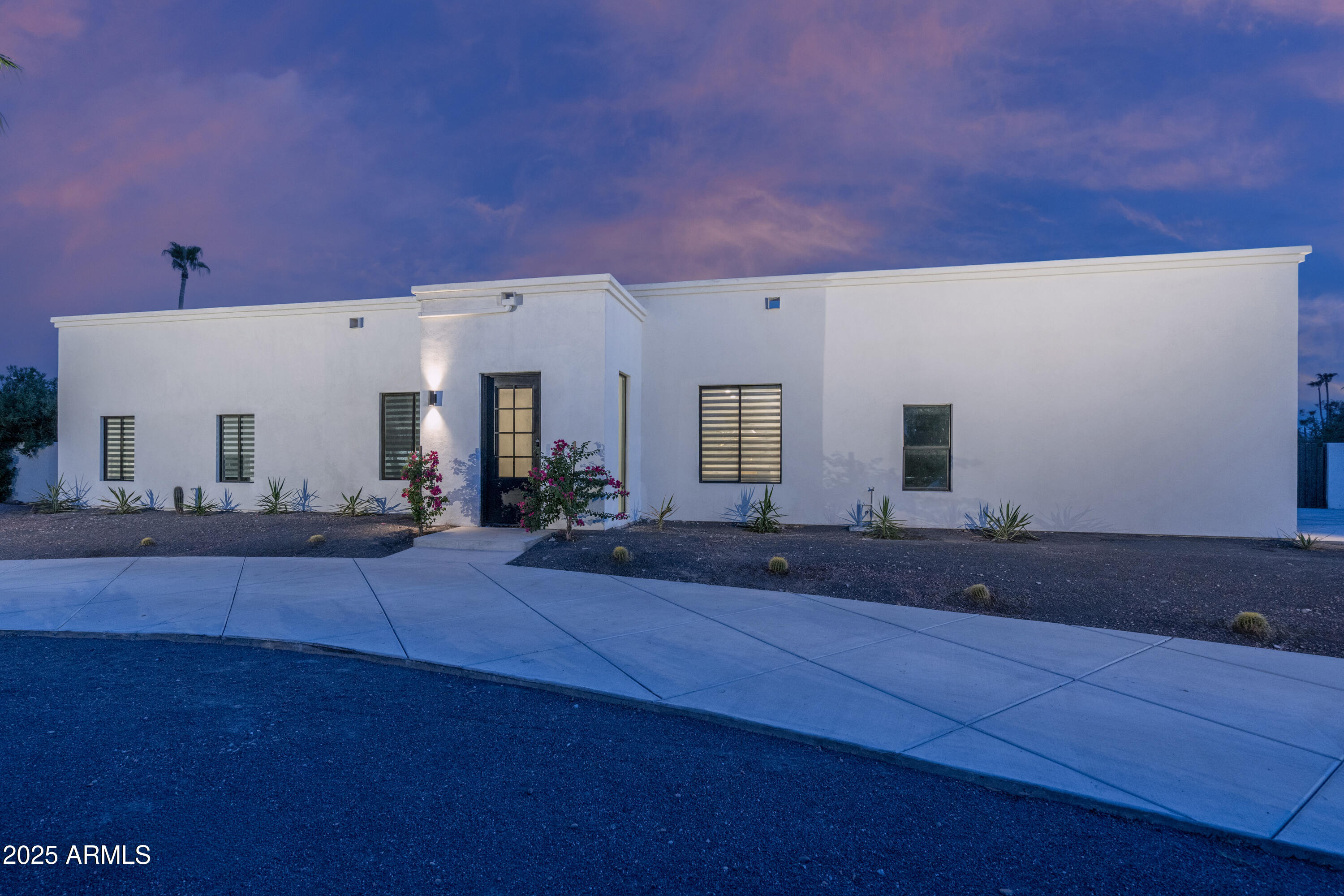 8417 E CACTUS Road