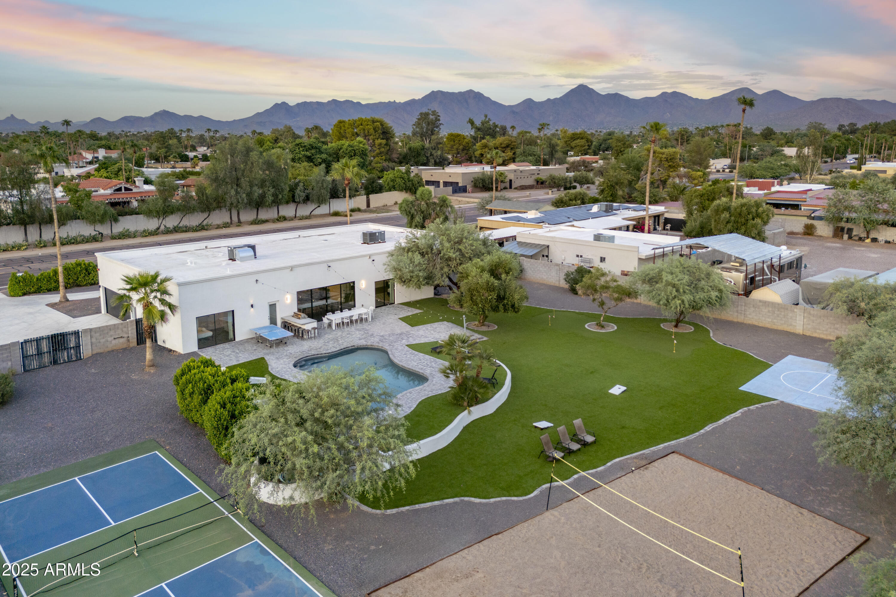 8417 E CACTUS Road