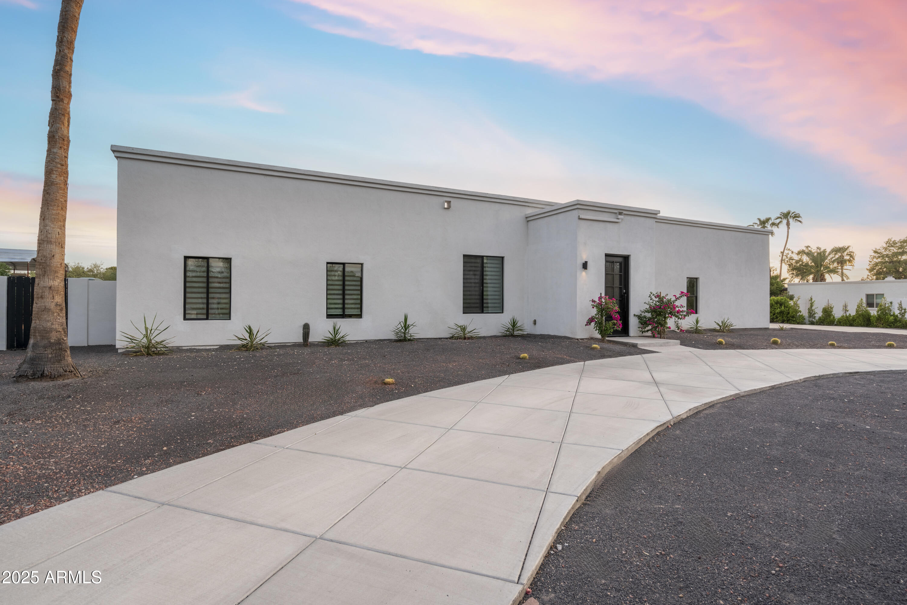 8417 E CACTUS Road