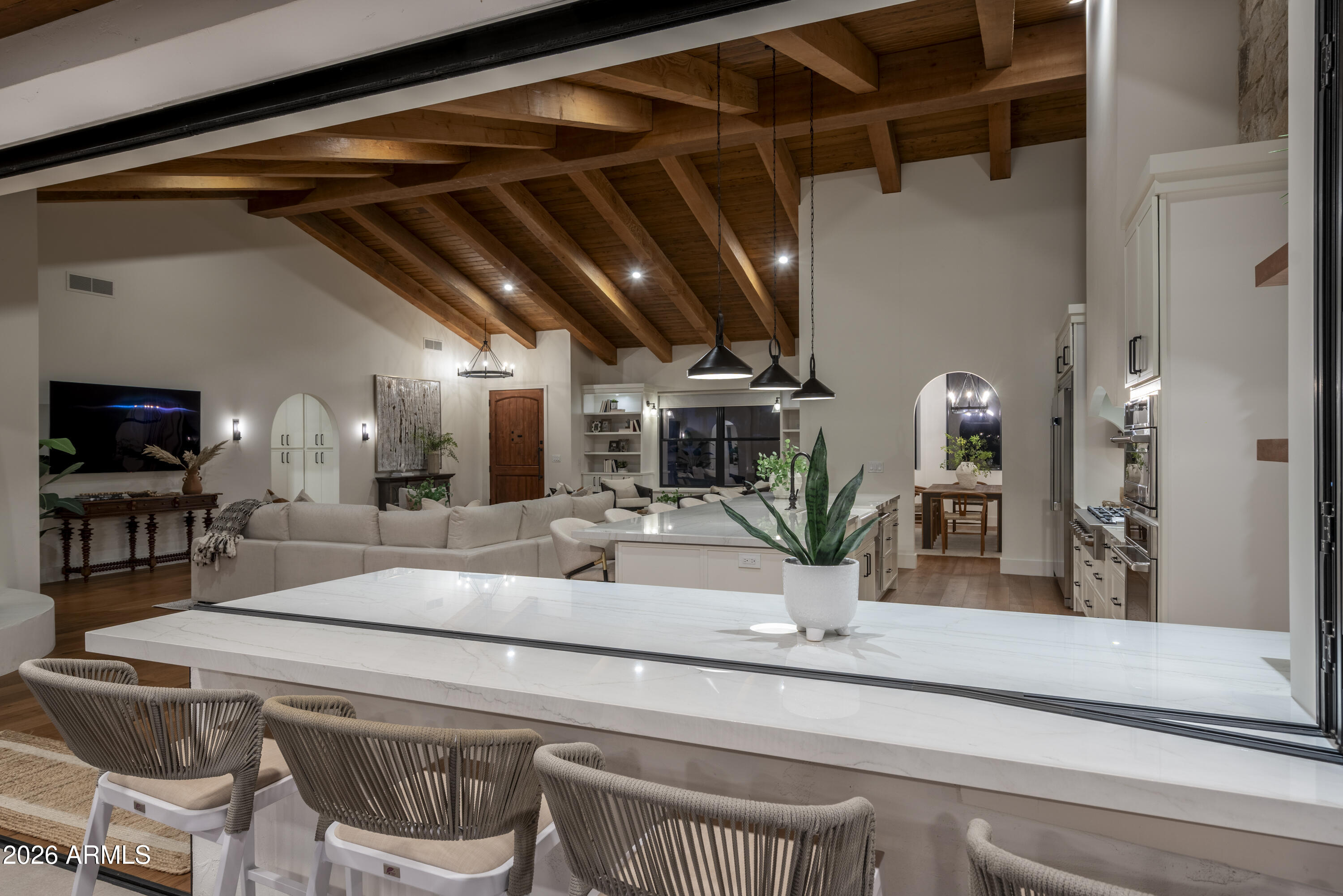 8570 E PEPPER TREE Lane