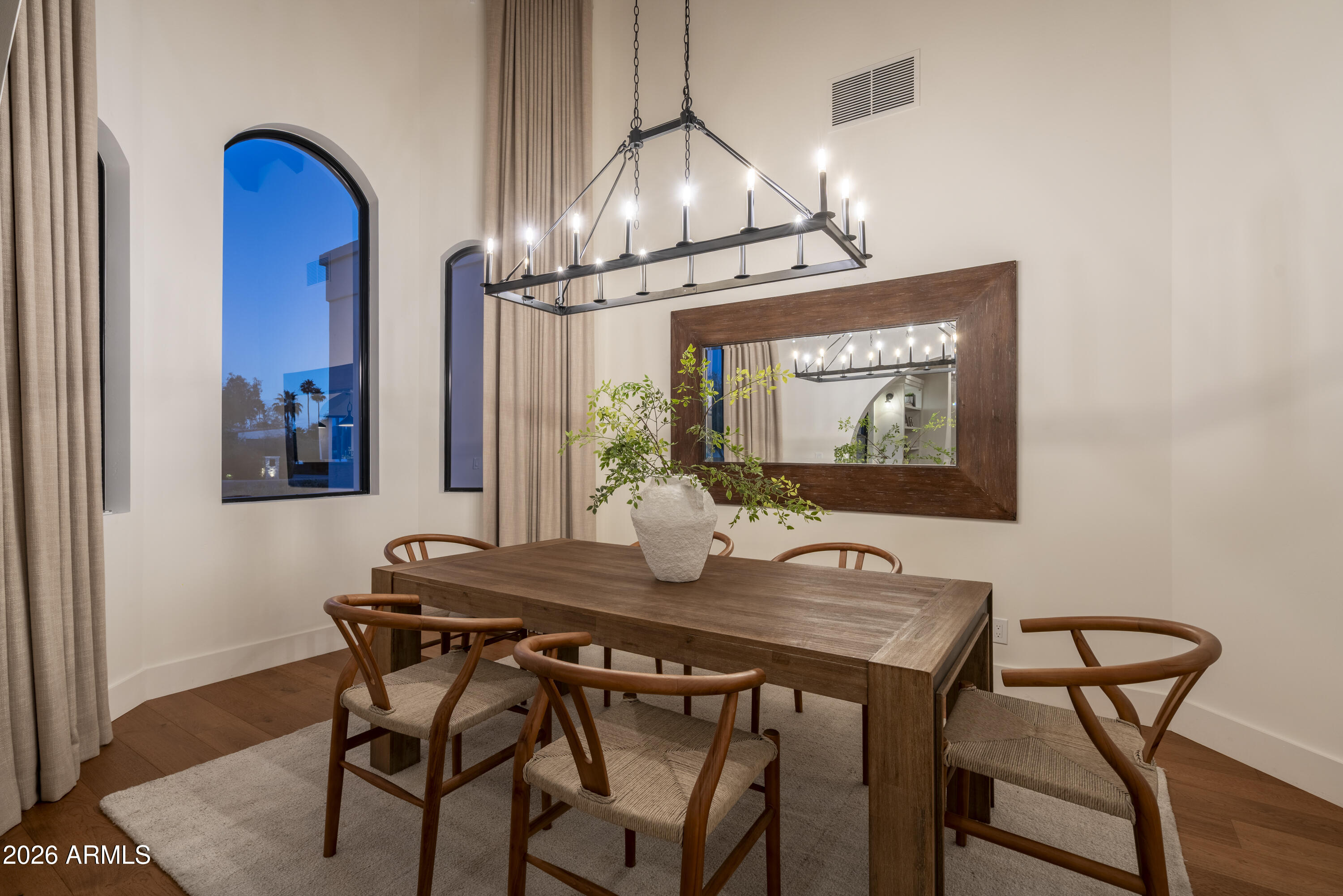 8570 E PEPPER TREE Lane