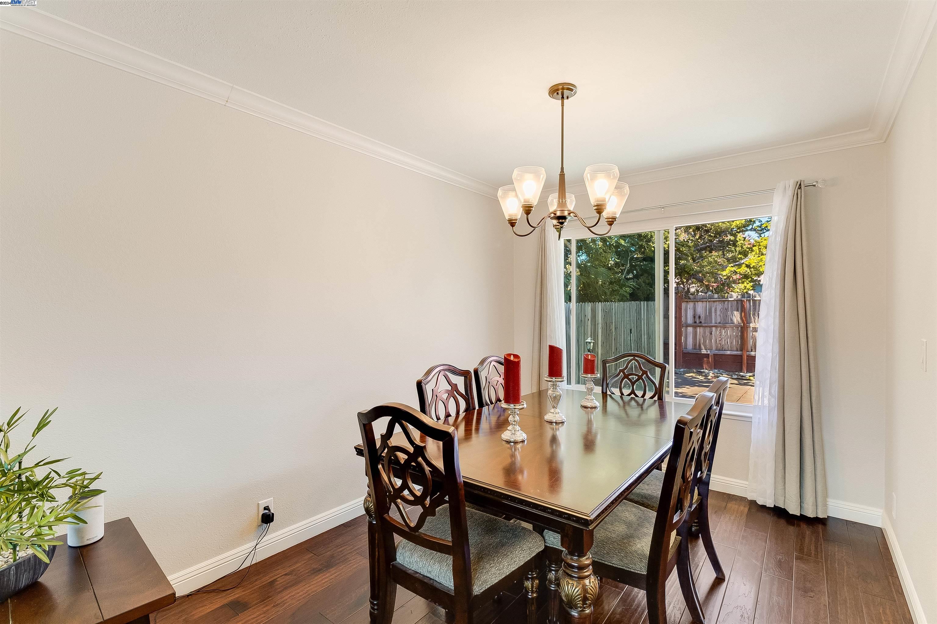 377 Arlington Cir