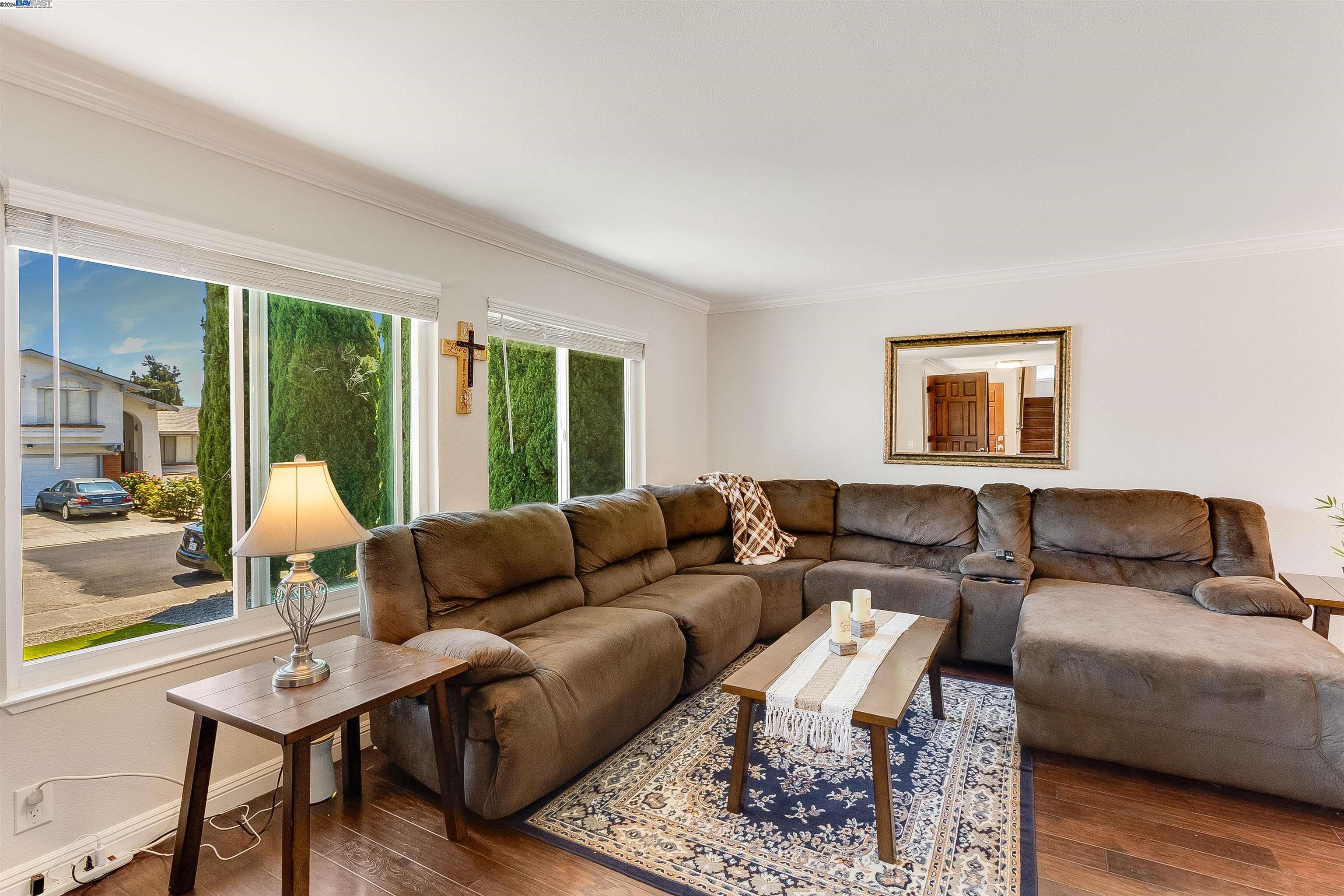 377 Arlington Cir
