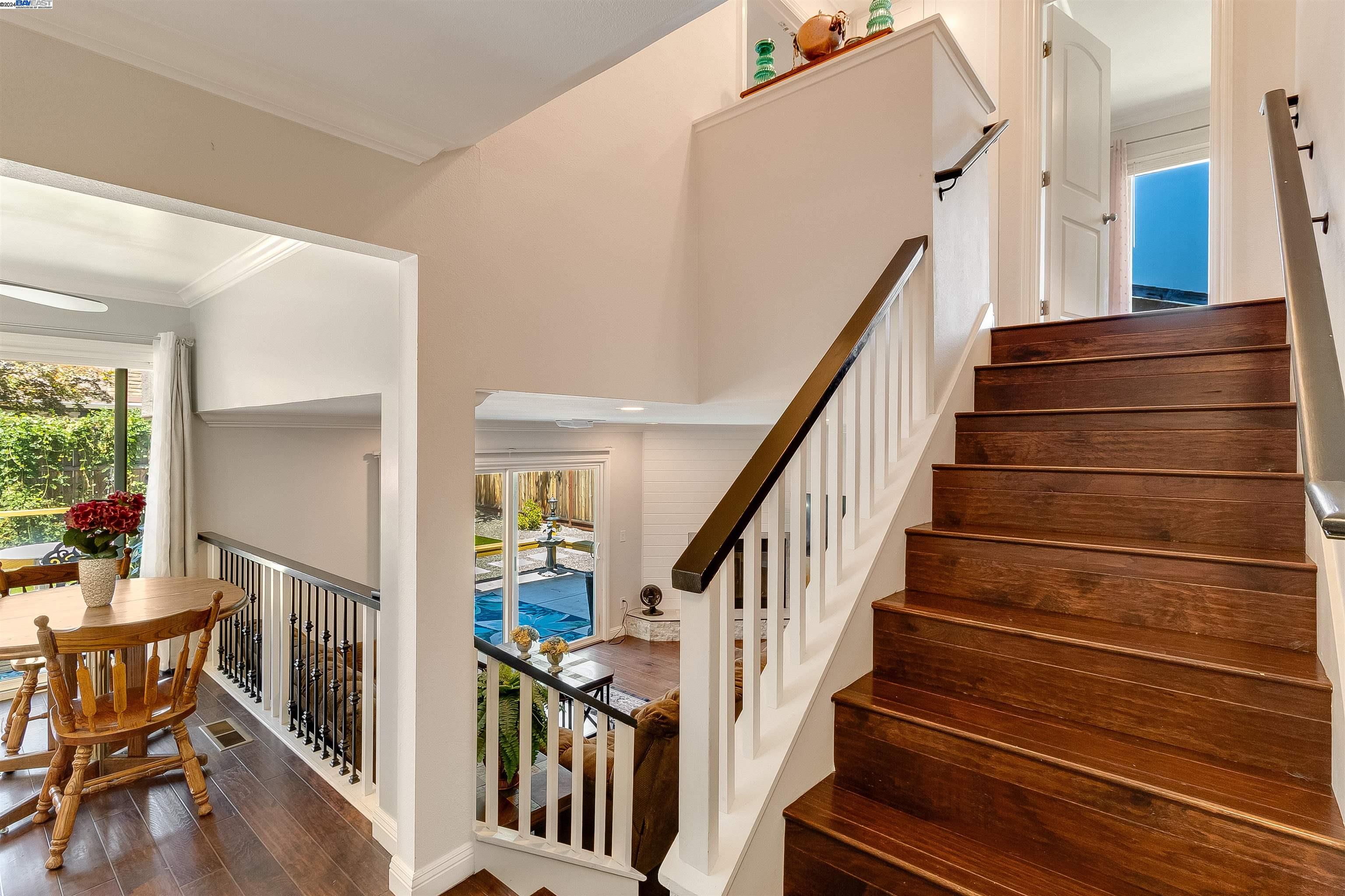 377 Arlington Cir