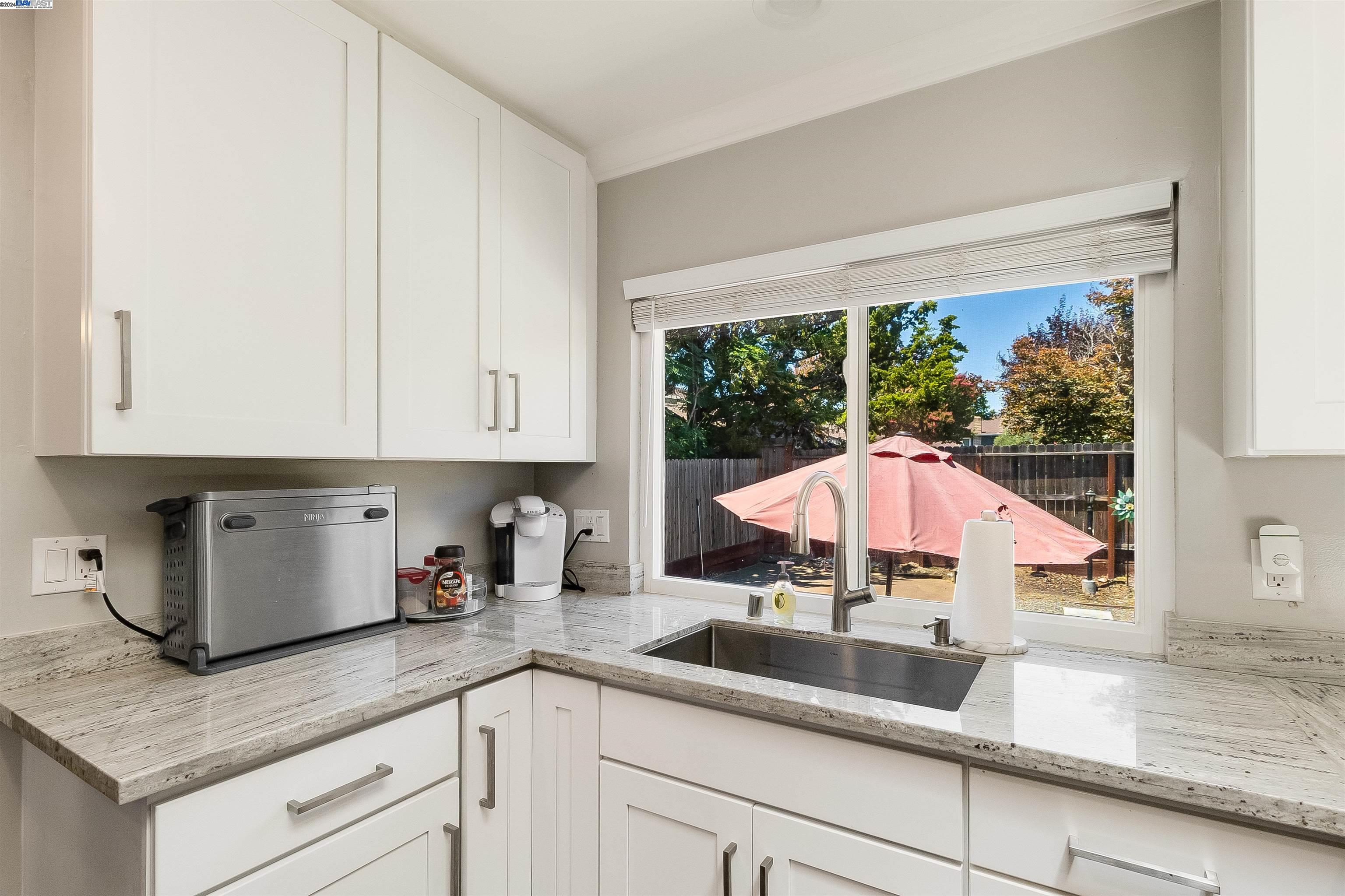 377 Arlington Cir