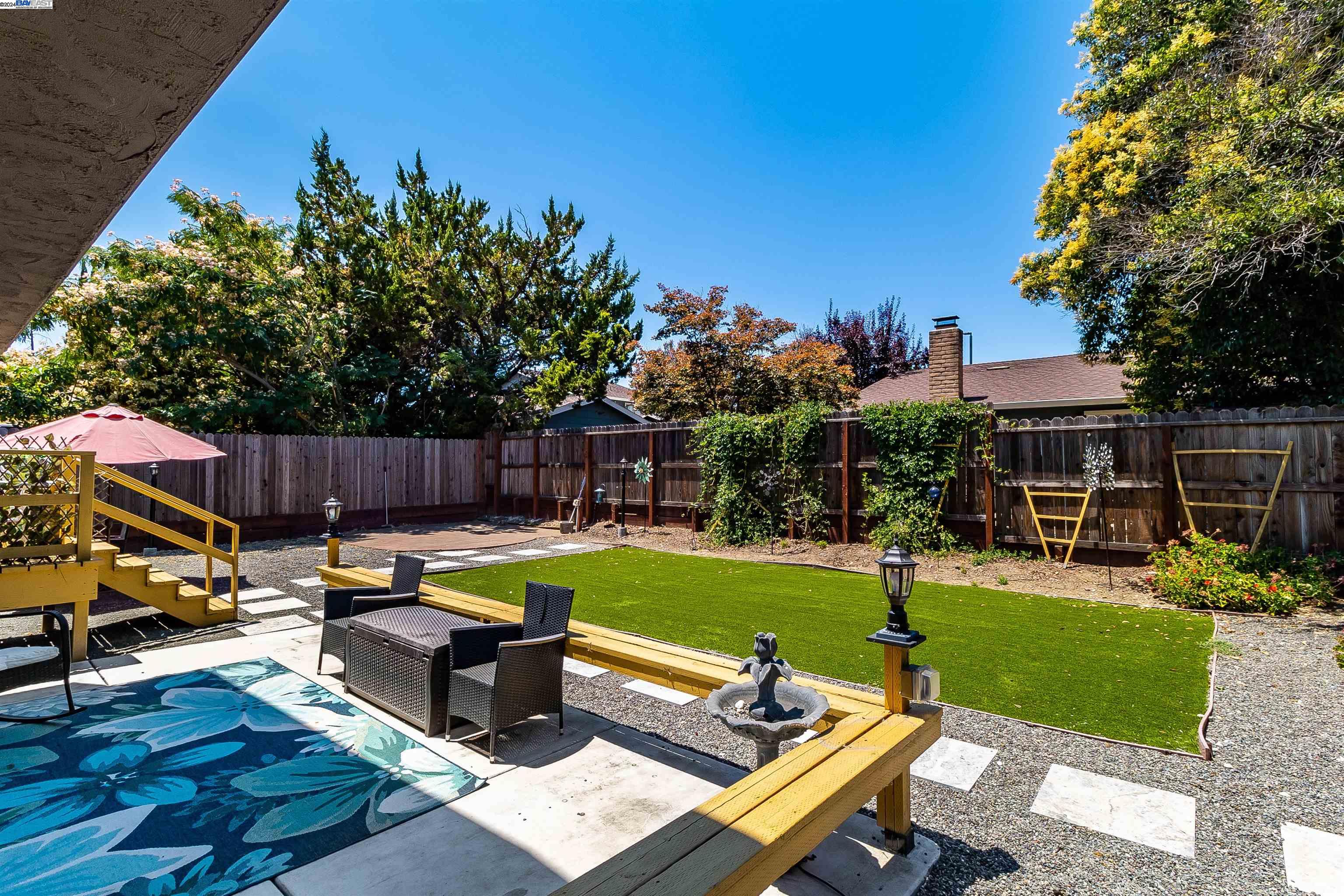377 Arlington Cir