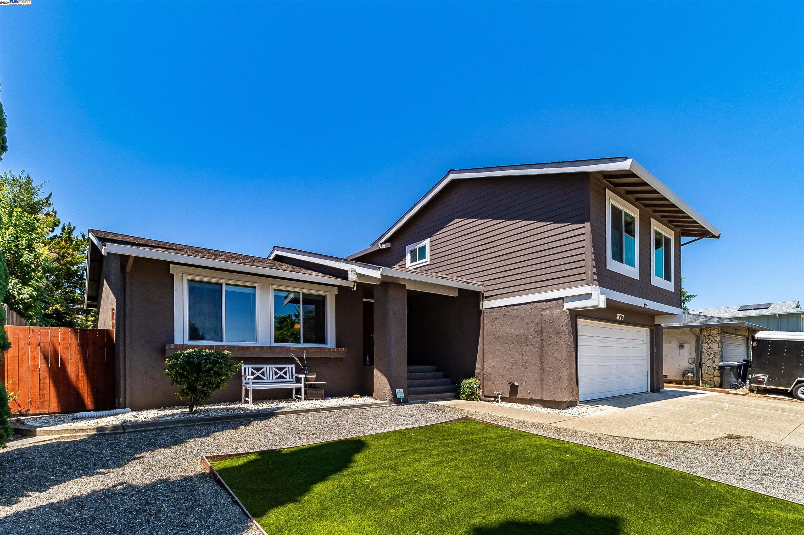 377 Arlington Cir