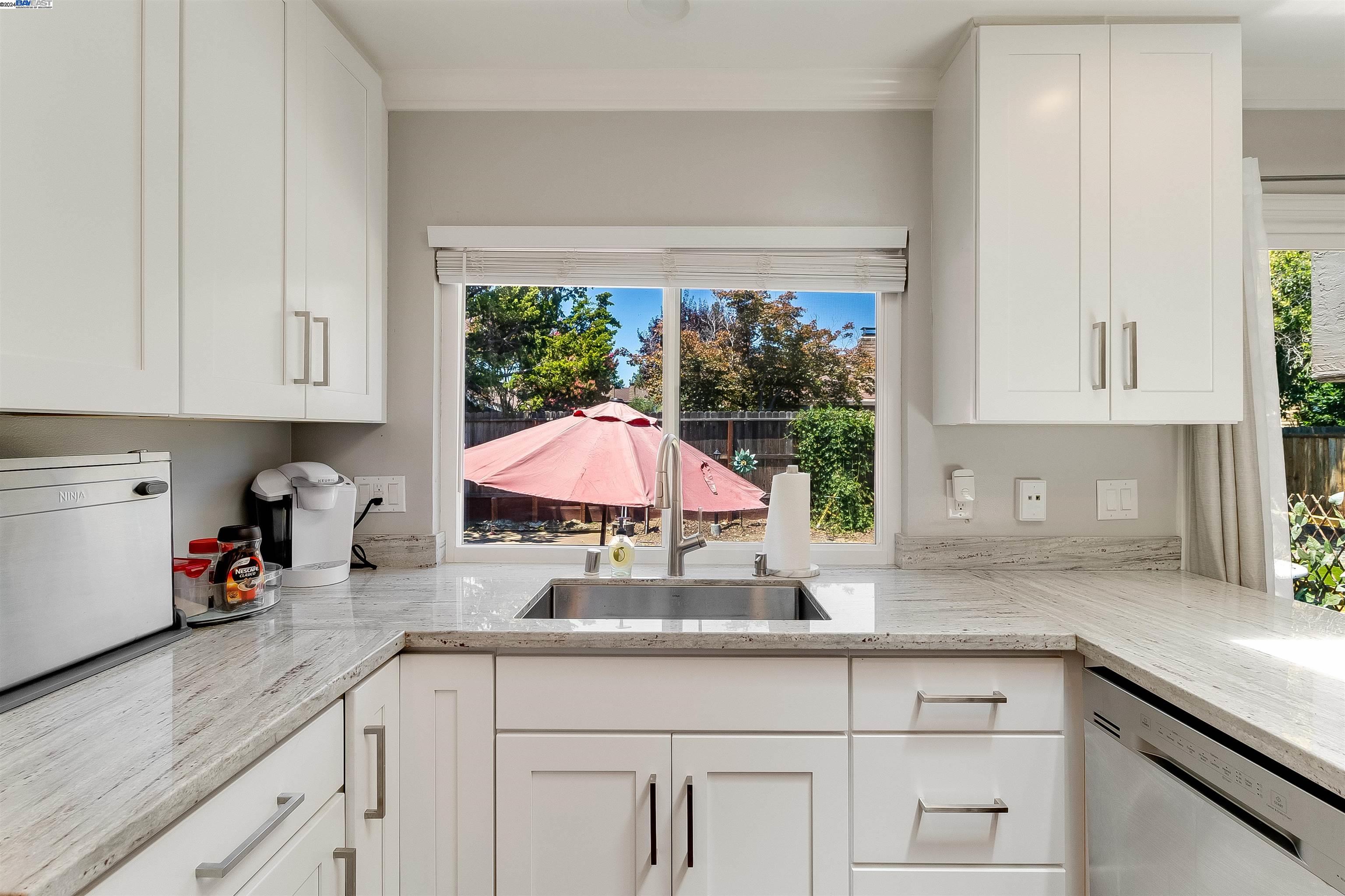 377 Arlington Cir