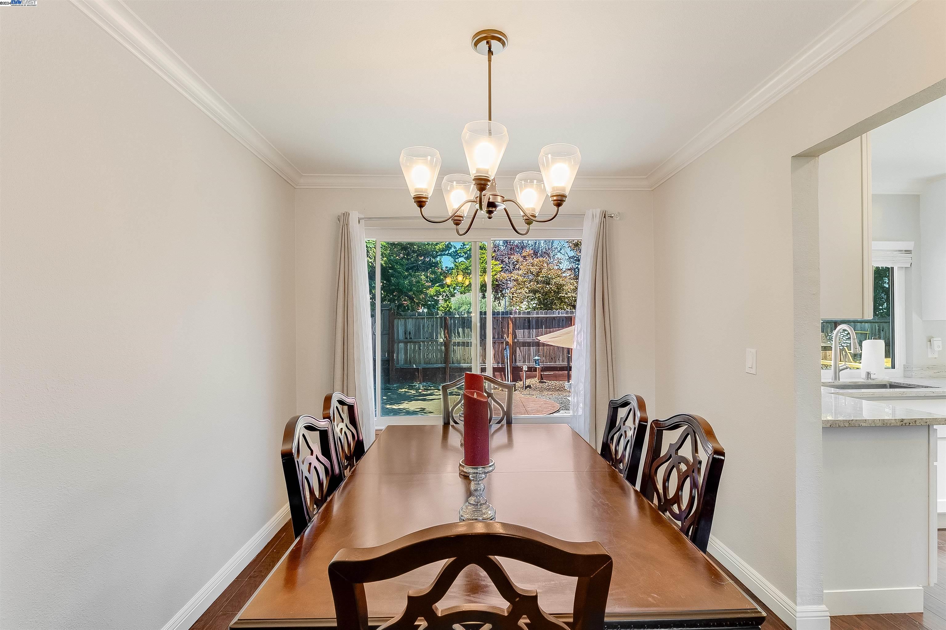 377 Arlington Cir