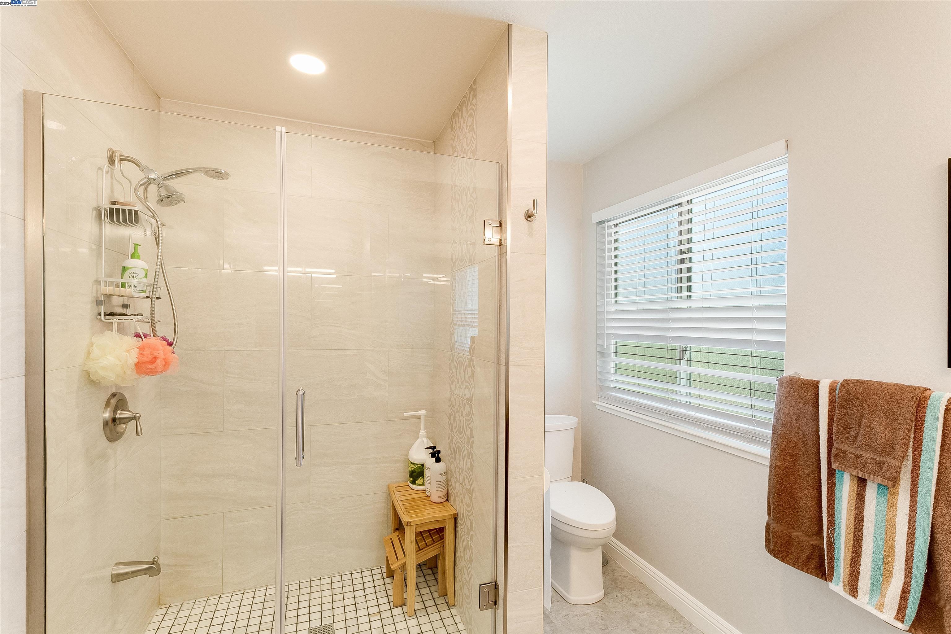 377 Arlington Cir