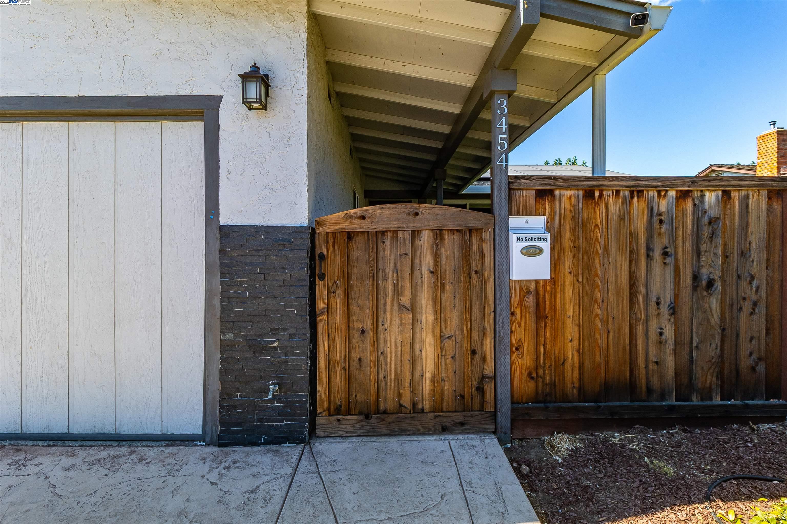 3454 3454 Halifax Way