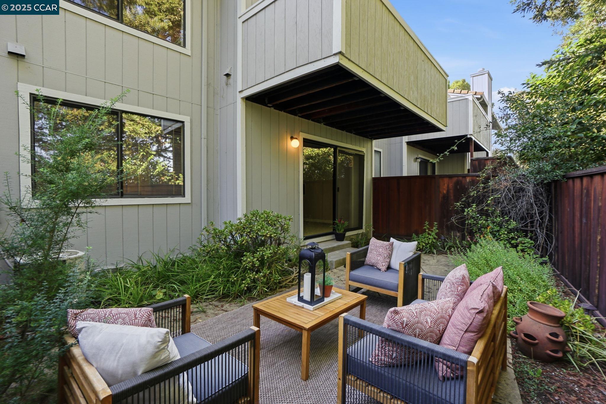 246 Via El Dorado Ln