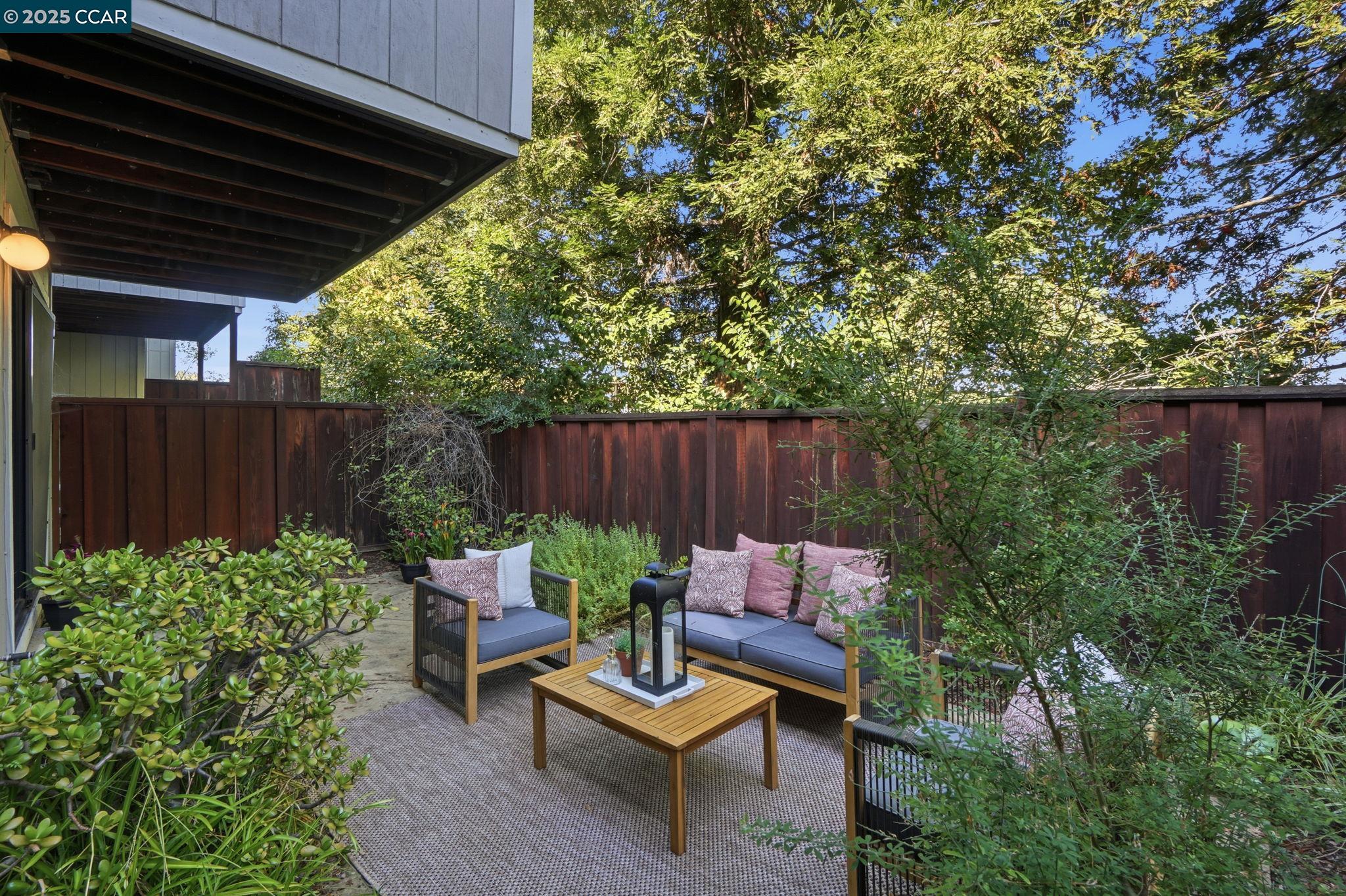 246 Via El Dorado Ln