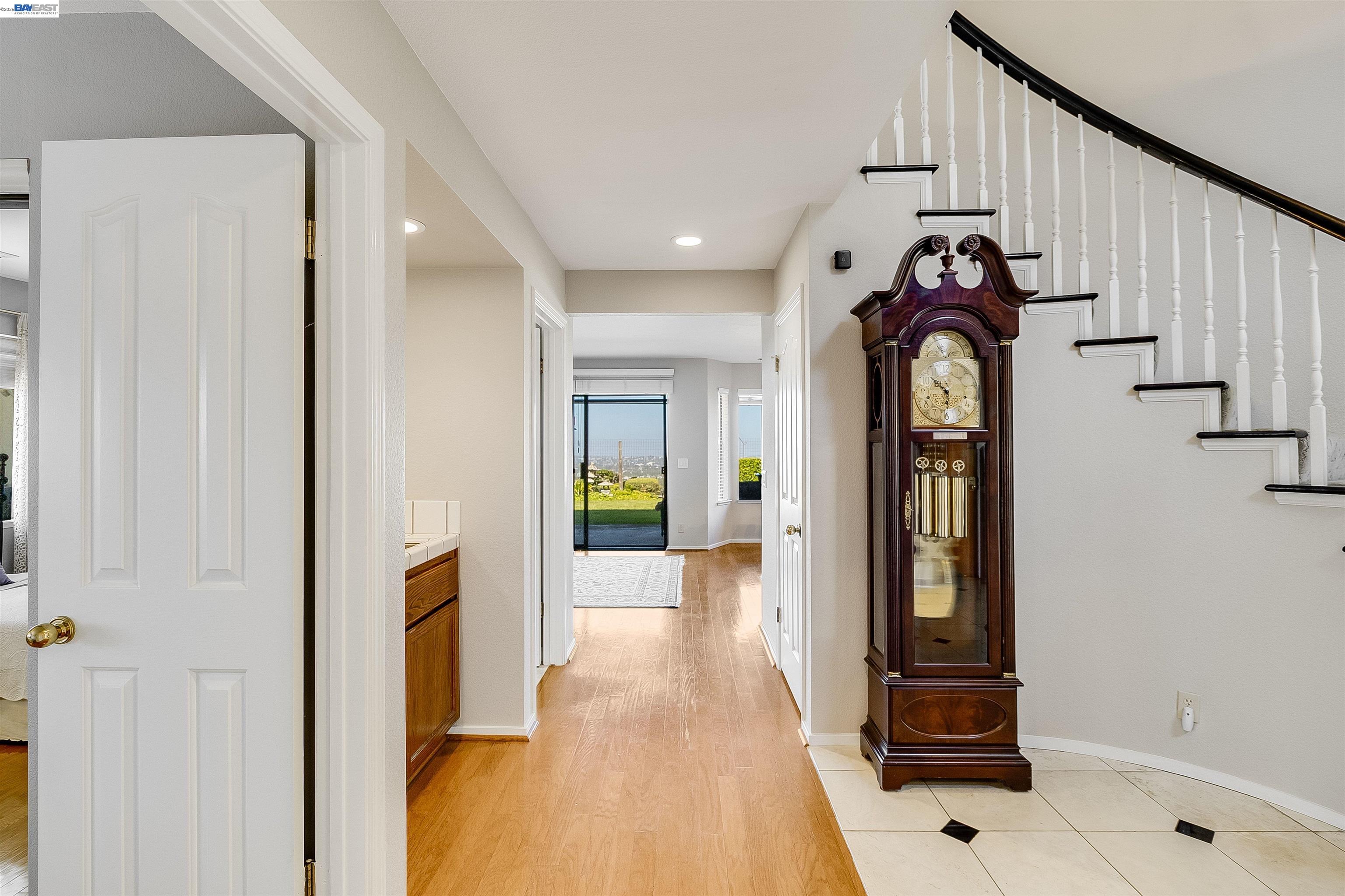 2321 Ascot Pkwy