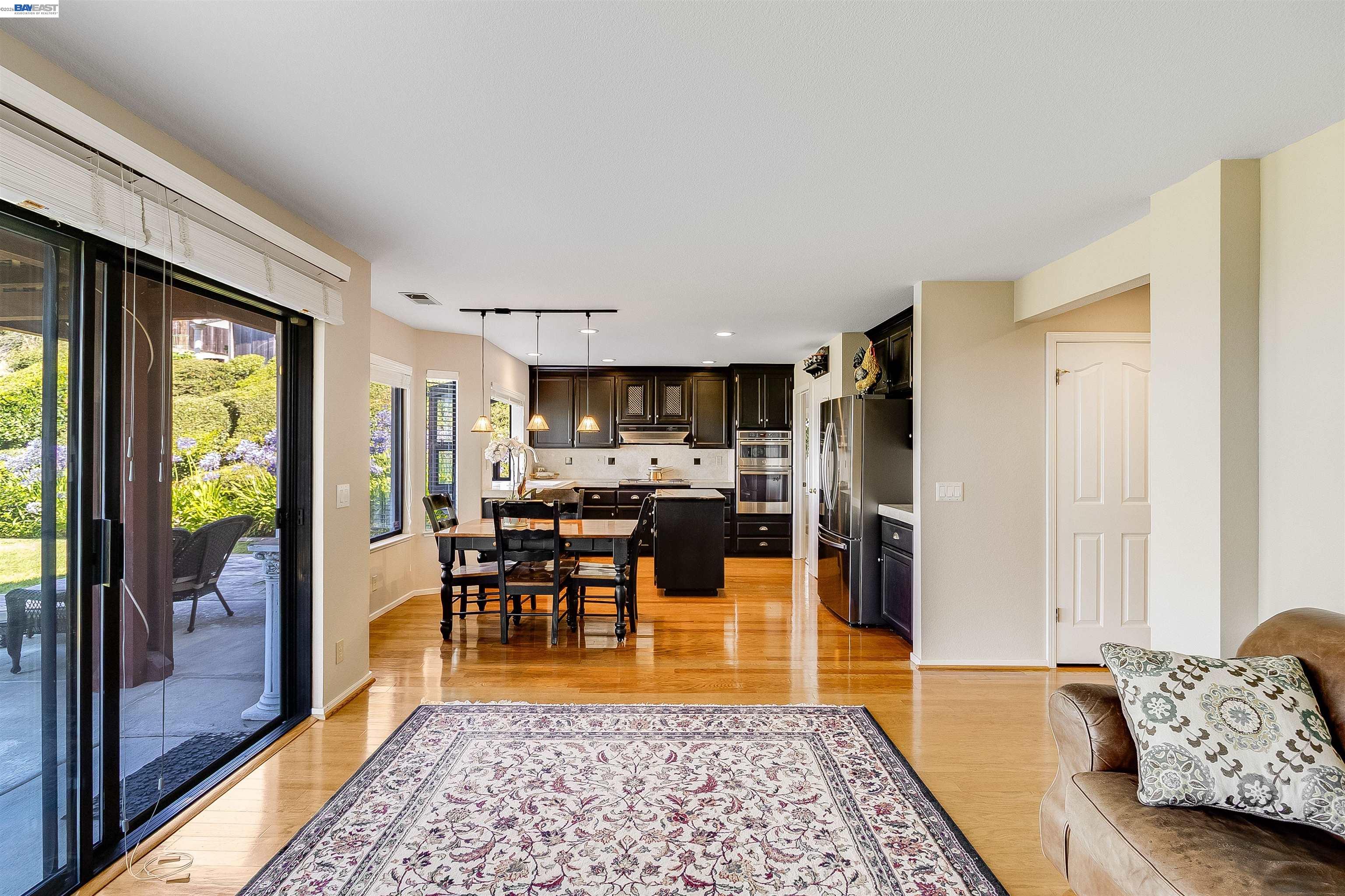 2321 Ascot Pkwy