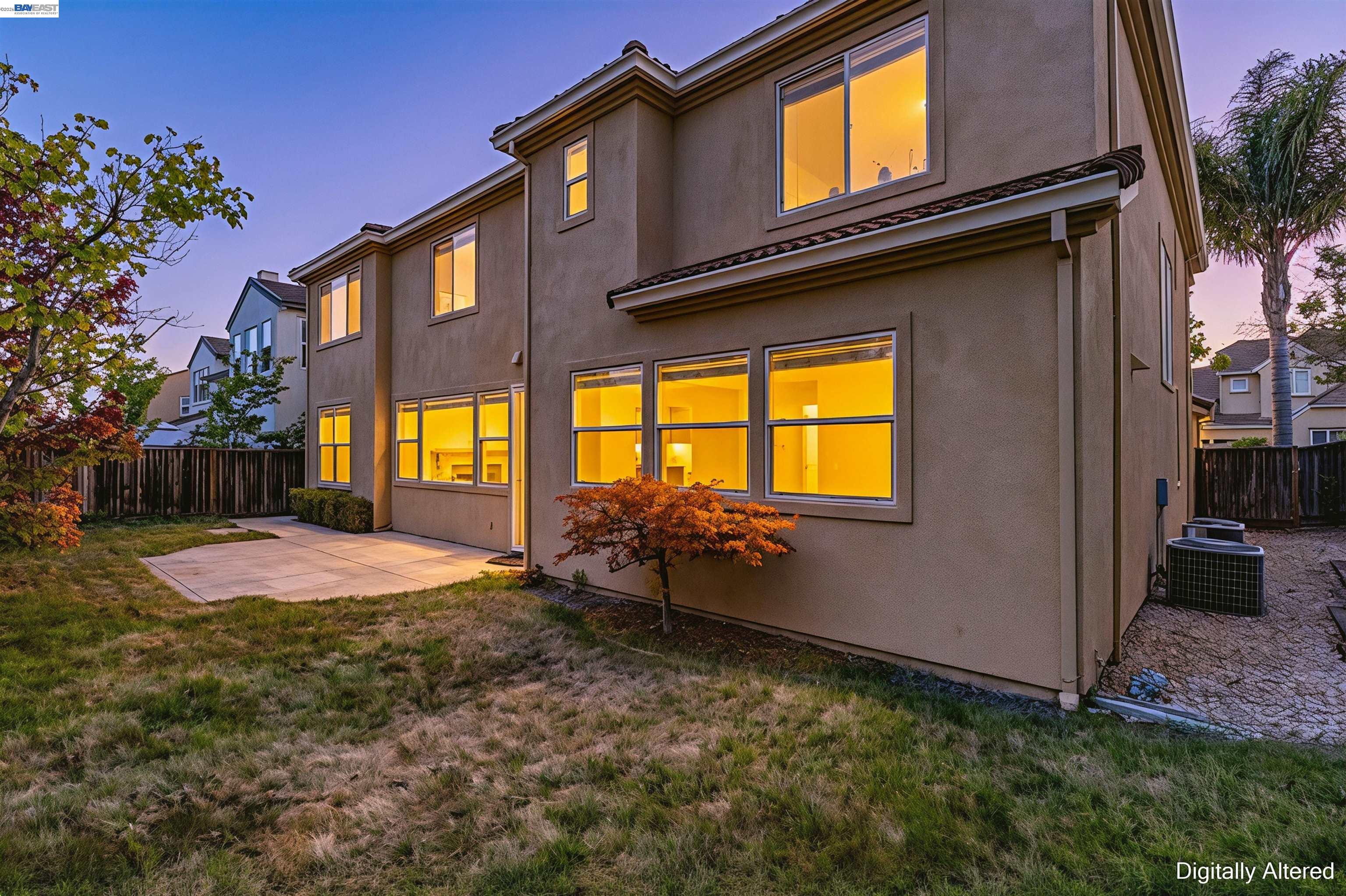 5811 Cattleya Dr