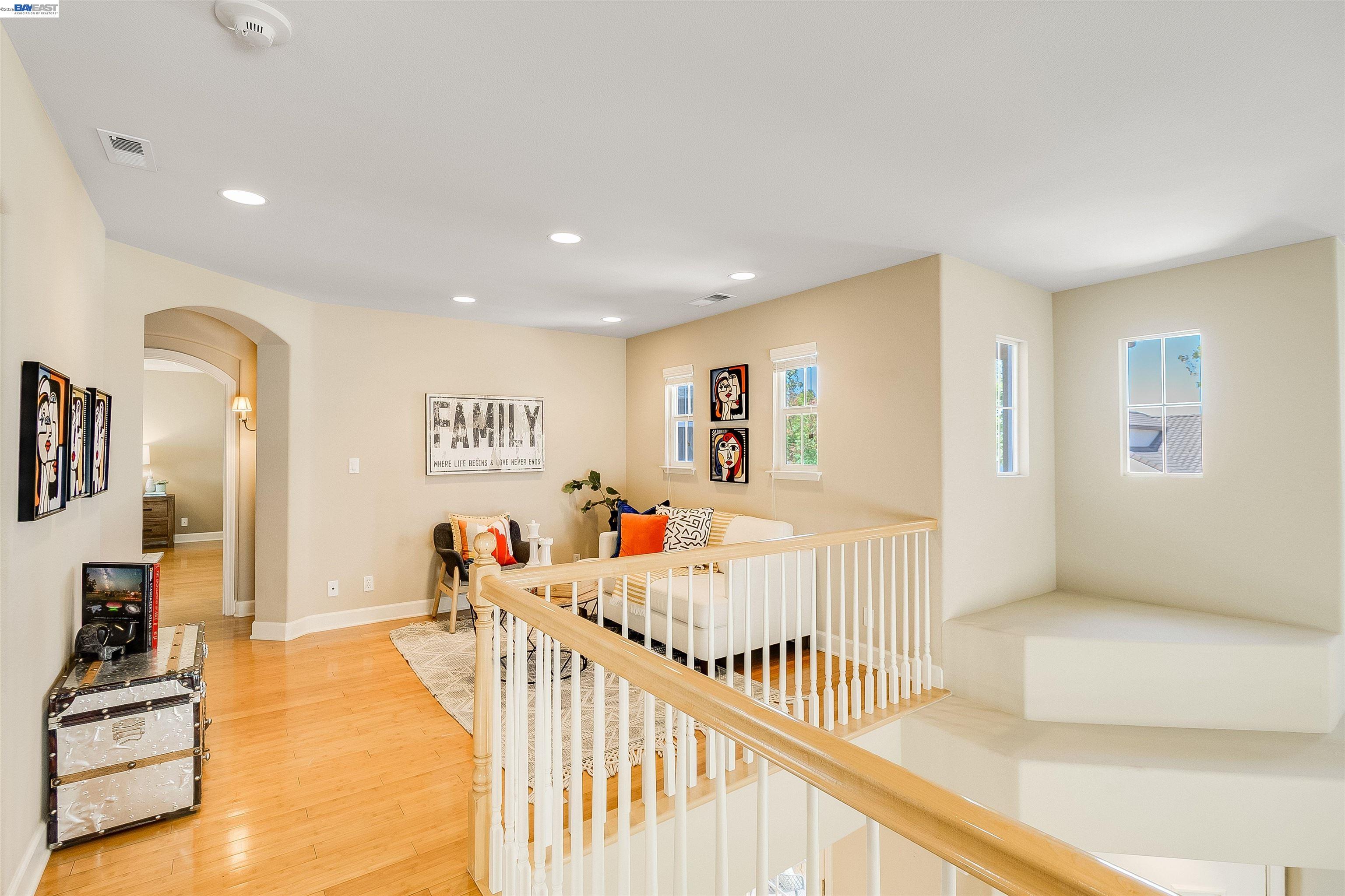 5811 Cattleya Dr