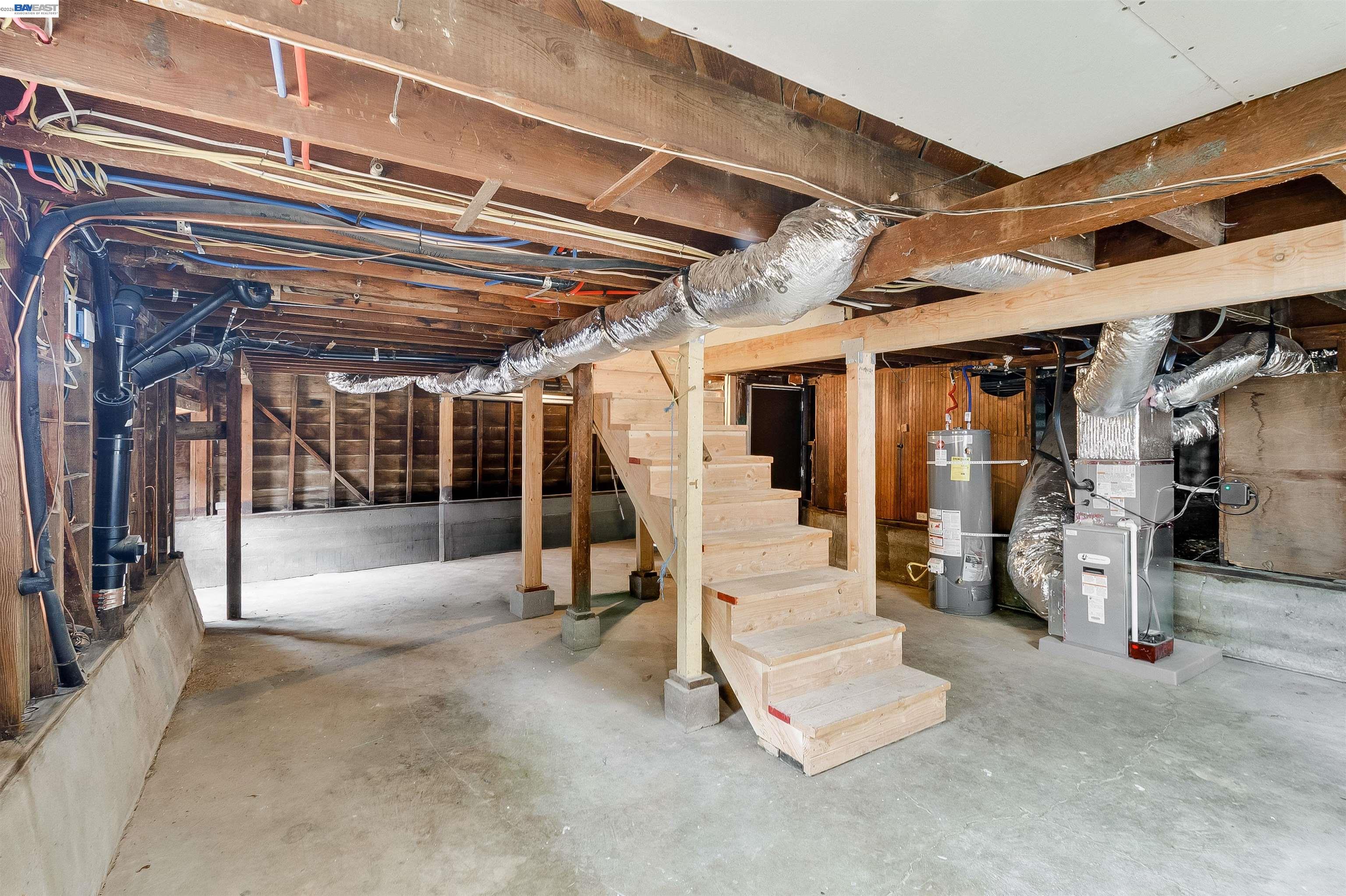 422 Monterey St