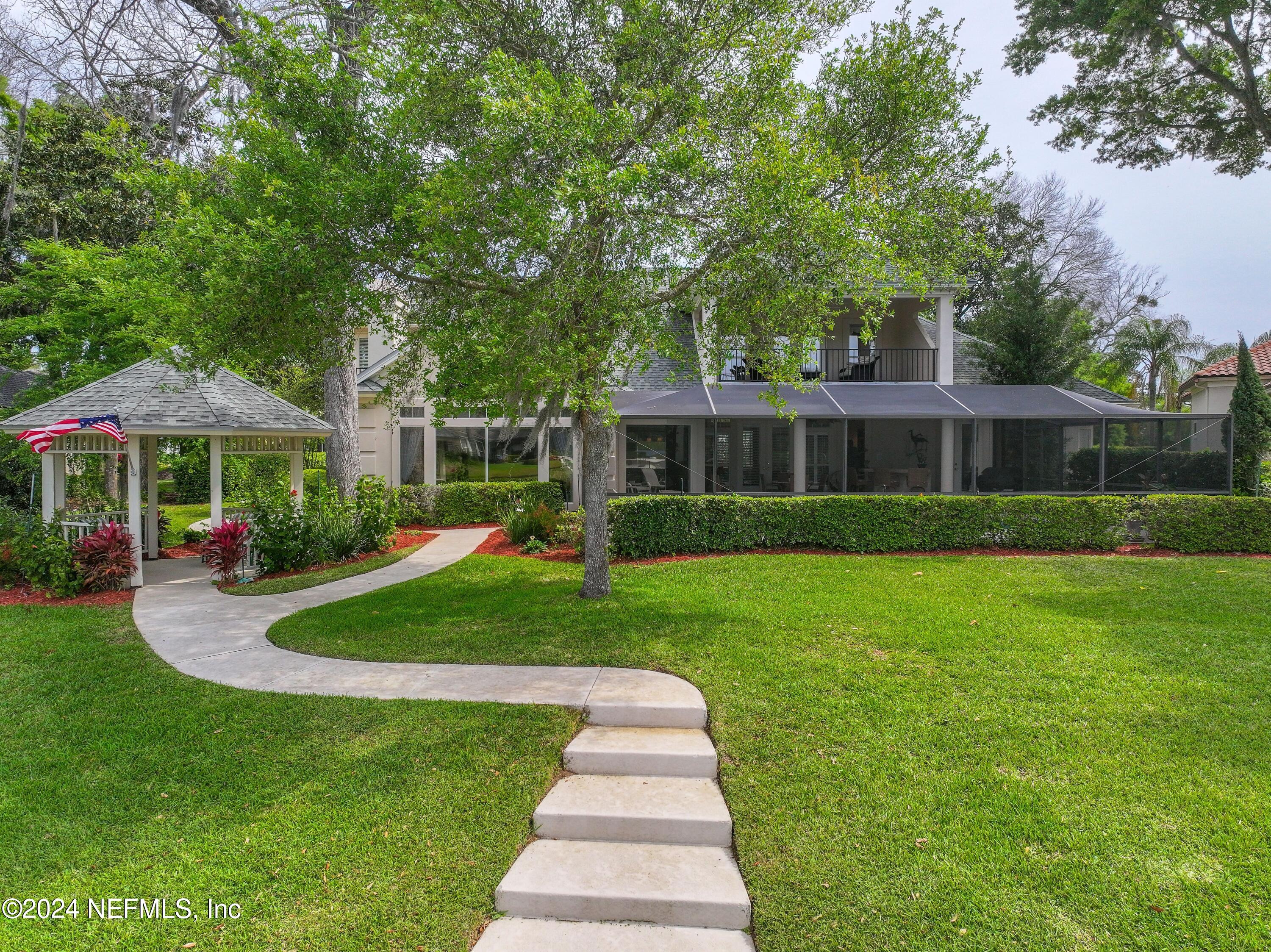 736 SHIPWATCH Drive E