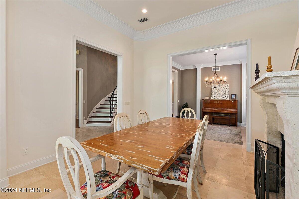 116 RETREAT Place