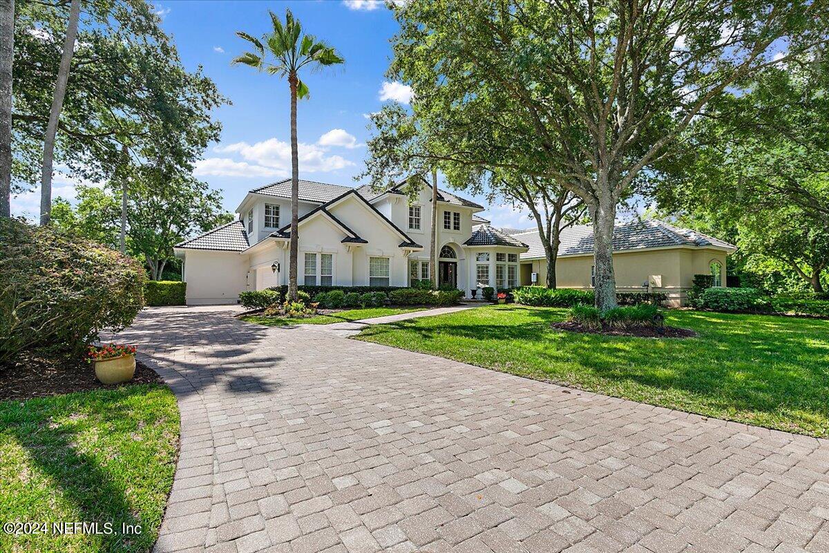 116 RETREAT Place
