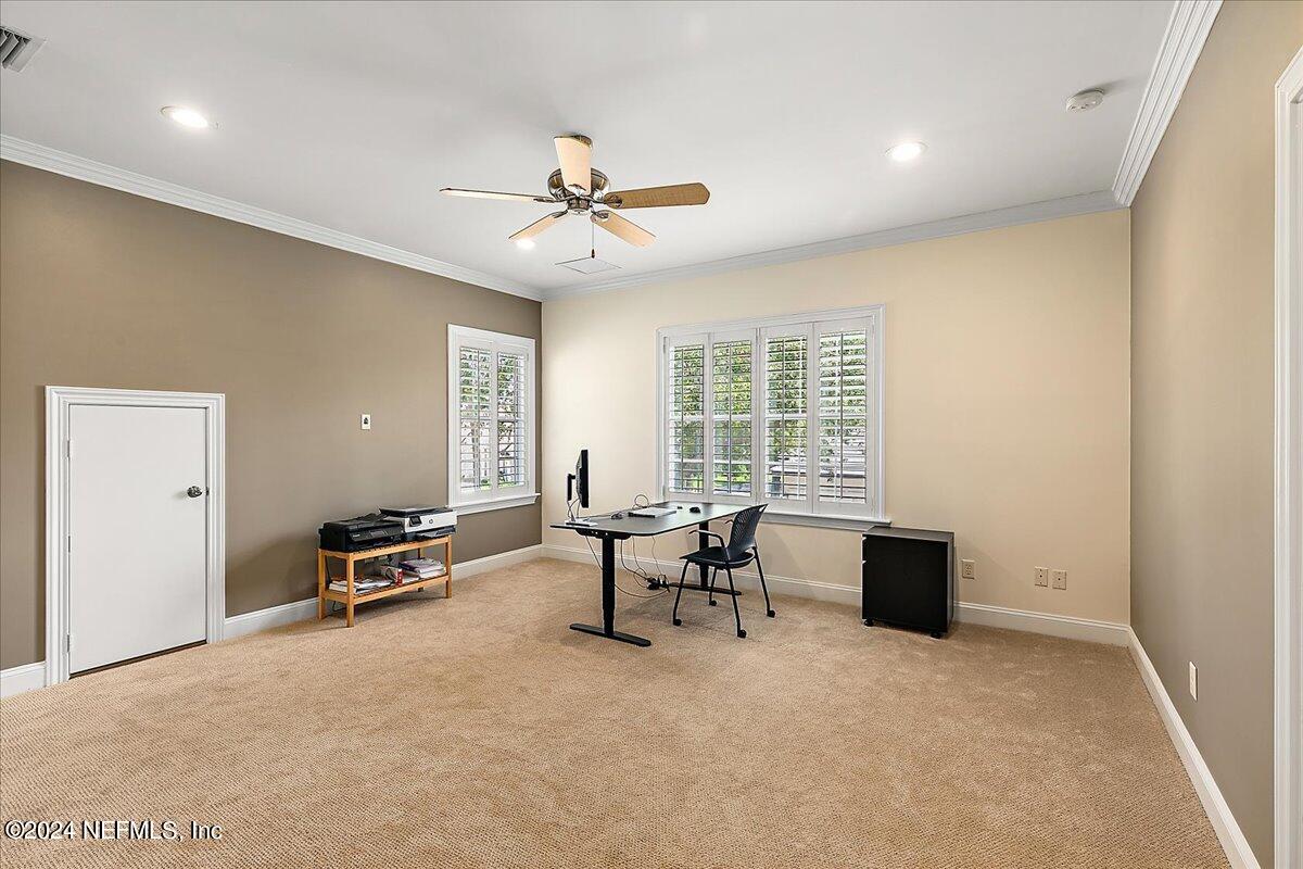 116 RETREAT Place