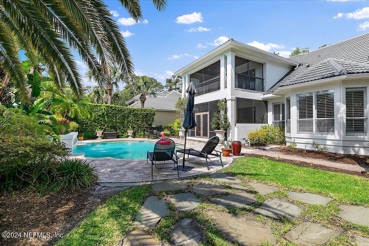 116 RETREAT Place