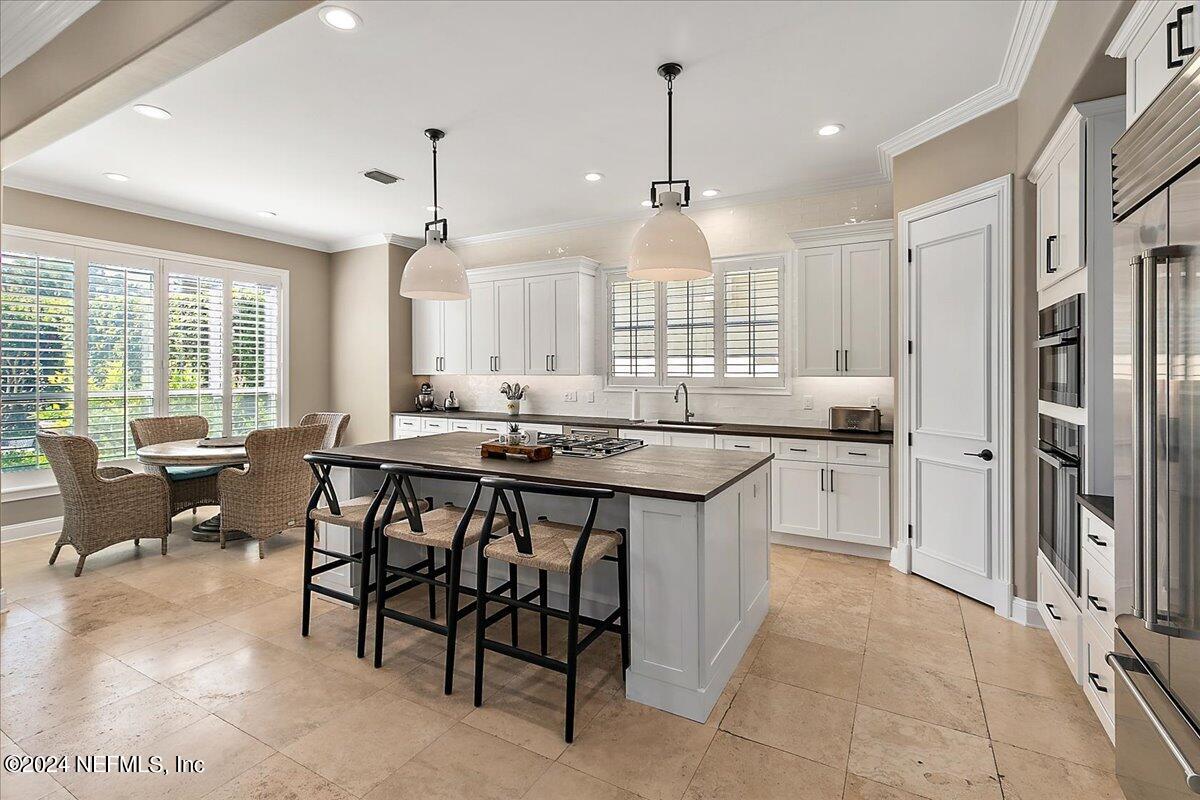 116 RETREAT Place