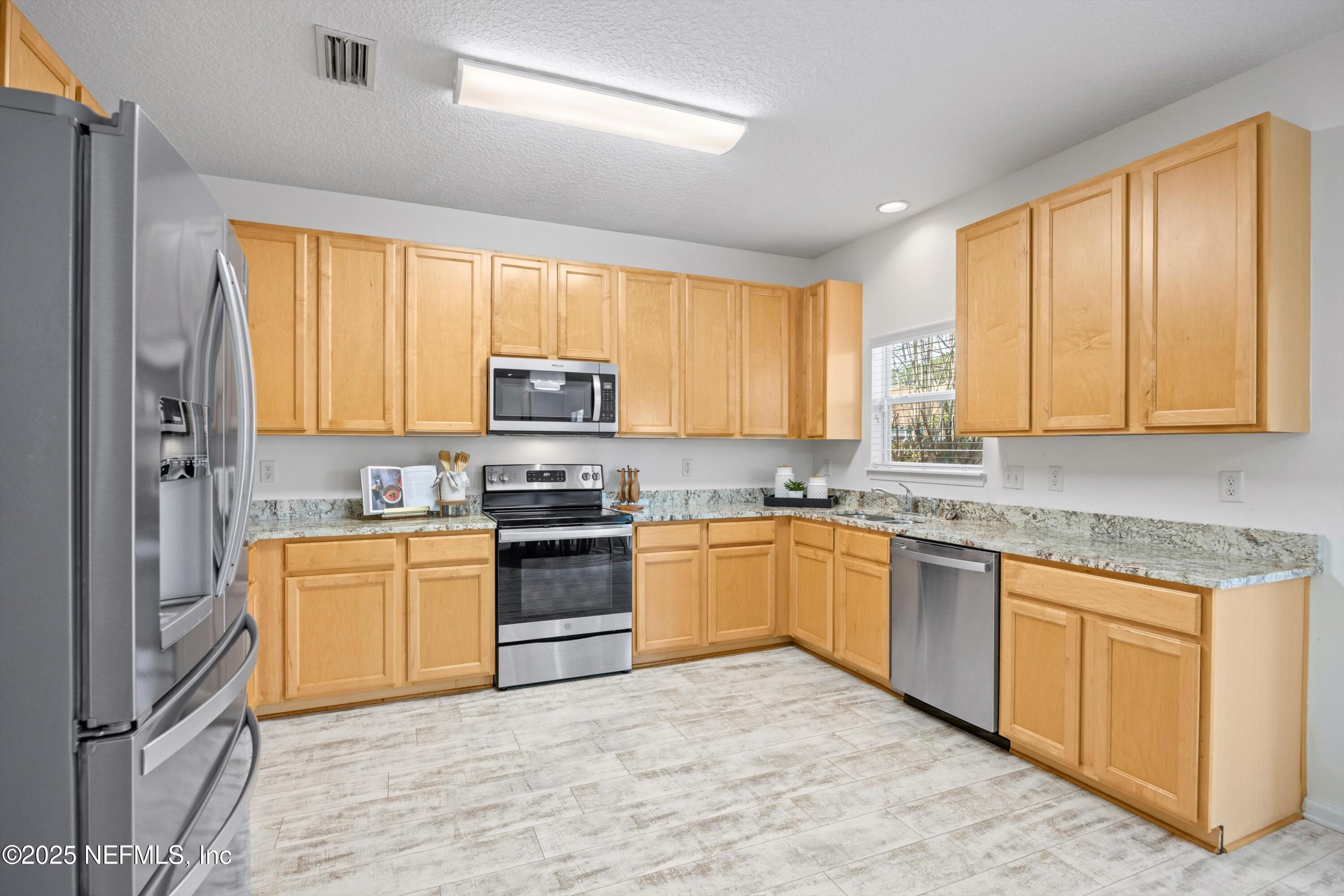 932 W TENNESSEE Trace, St. Johns