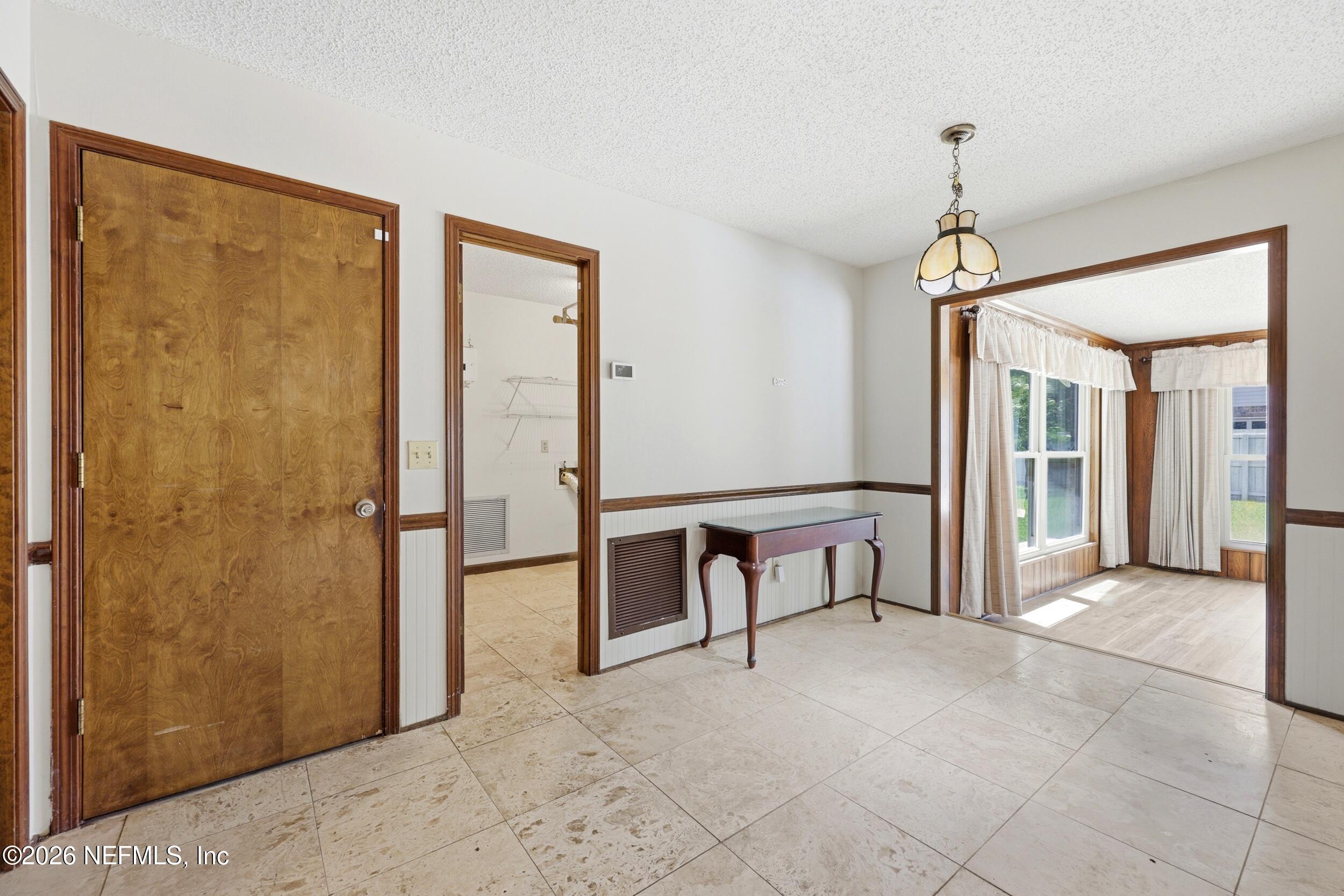 13040 LOBLOLLY Lane S