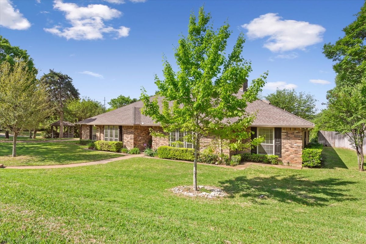 10010 Lost Oak Ridge Drive
