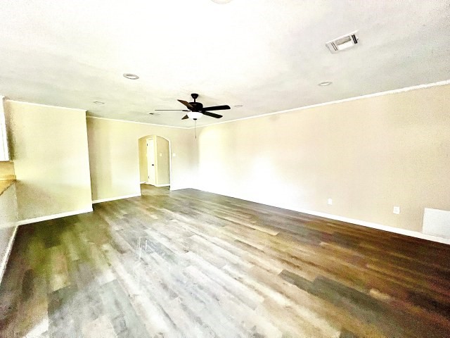 5409 Edinburgh Drive