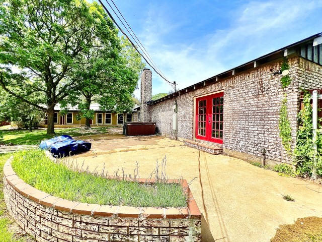 5409 Edinburgh Drive