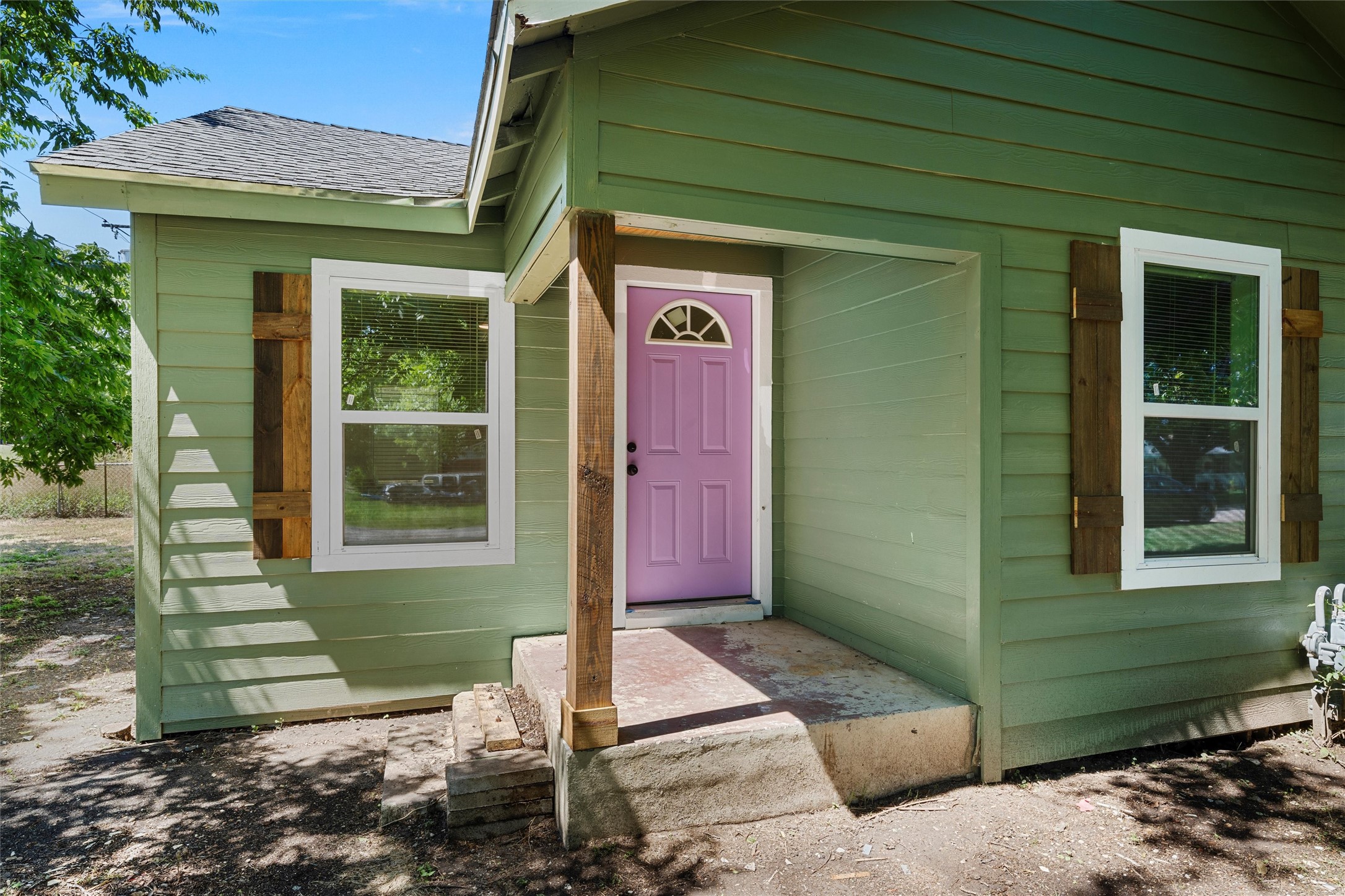 700 N Gresham Street