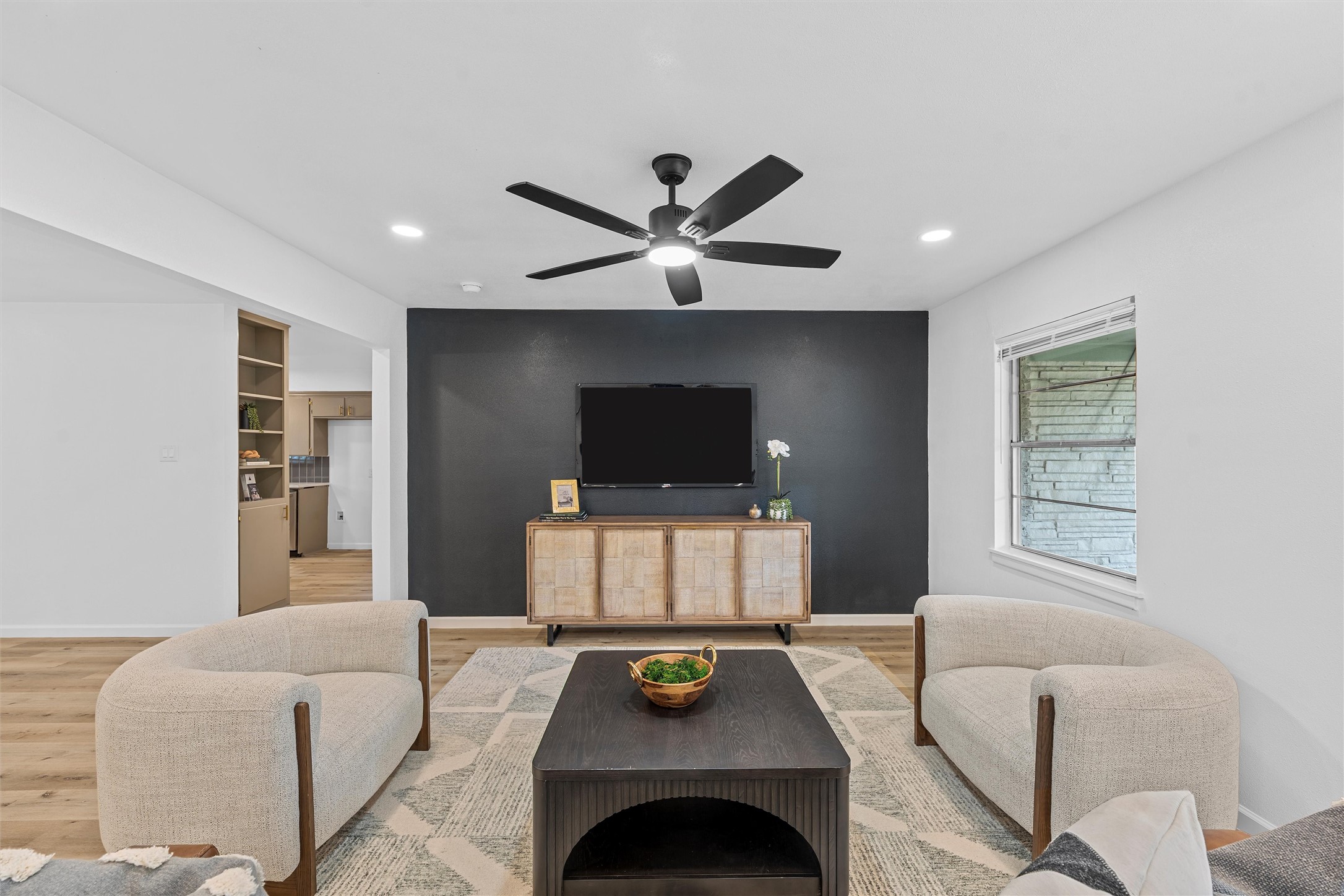 1813 Madera Drive