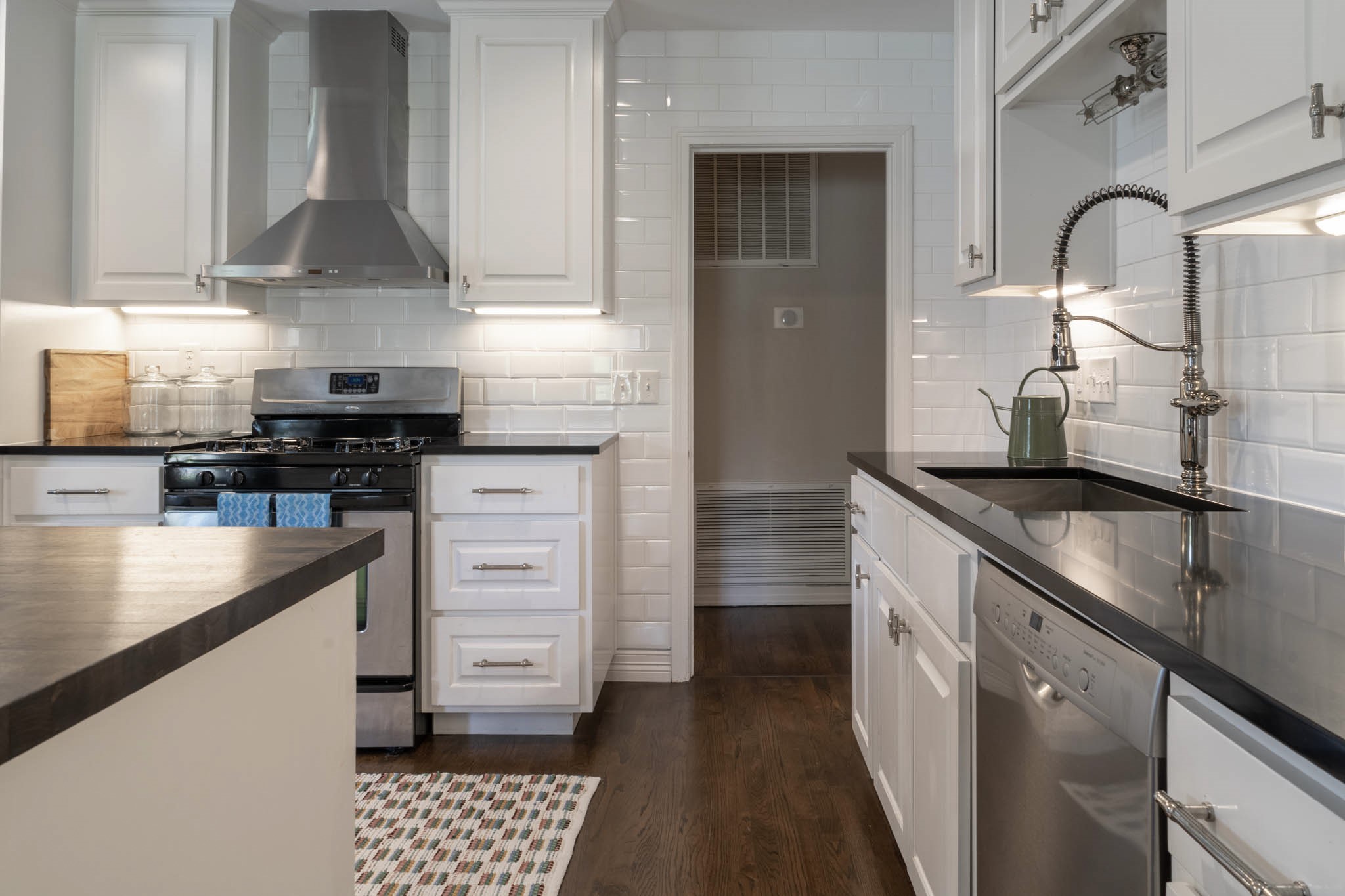 2925 Cumberland Avenue