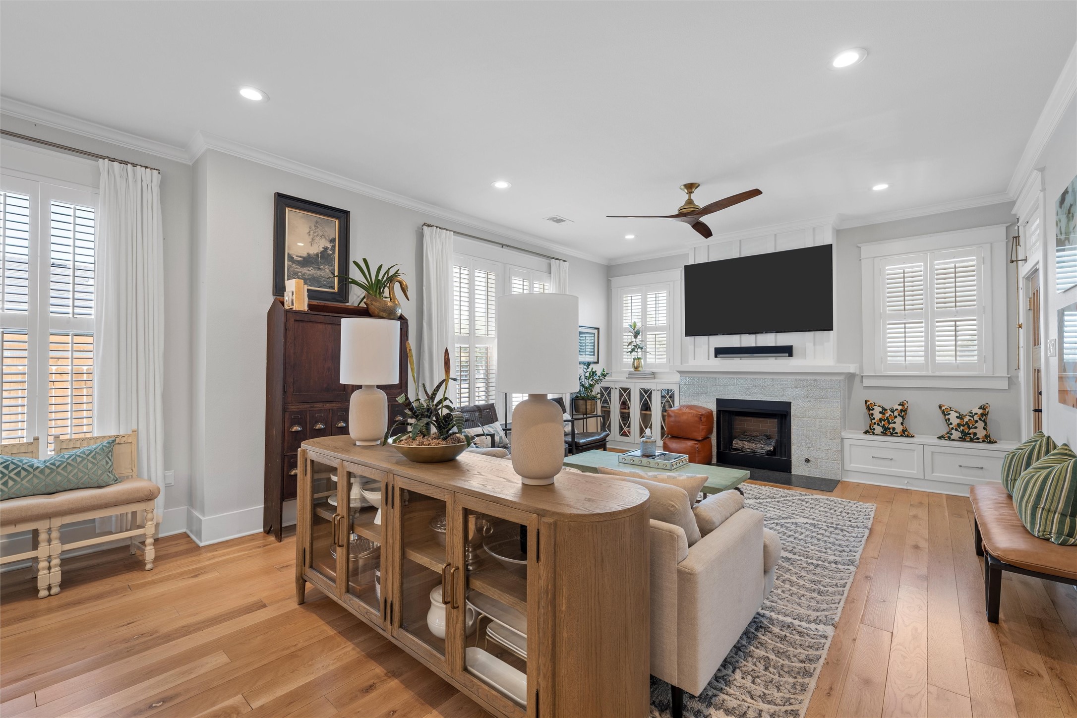 2217 Washington Avenue