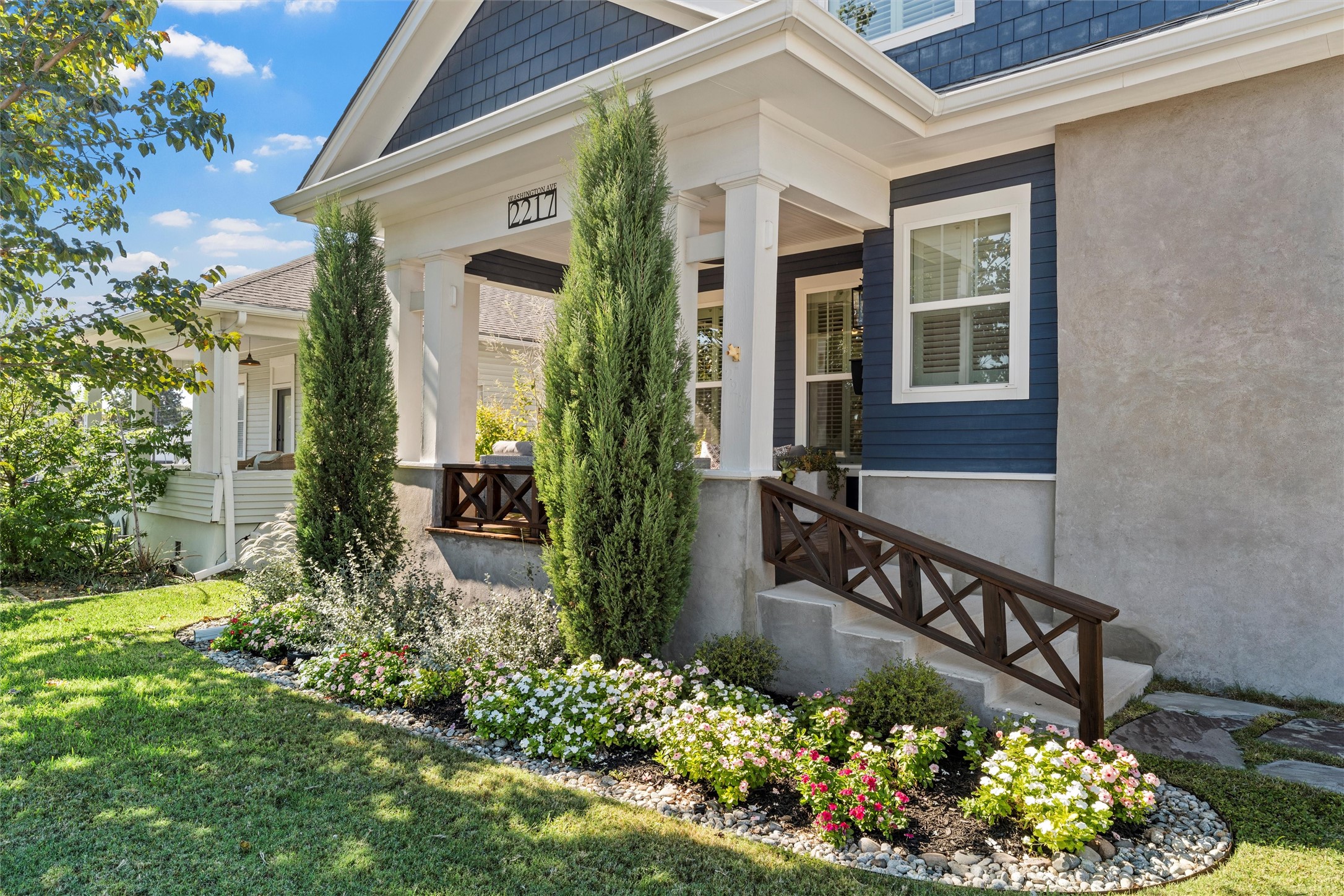 2217 Washington Avenue