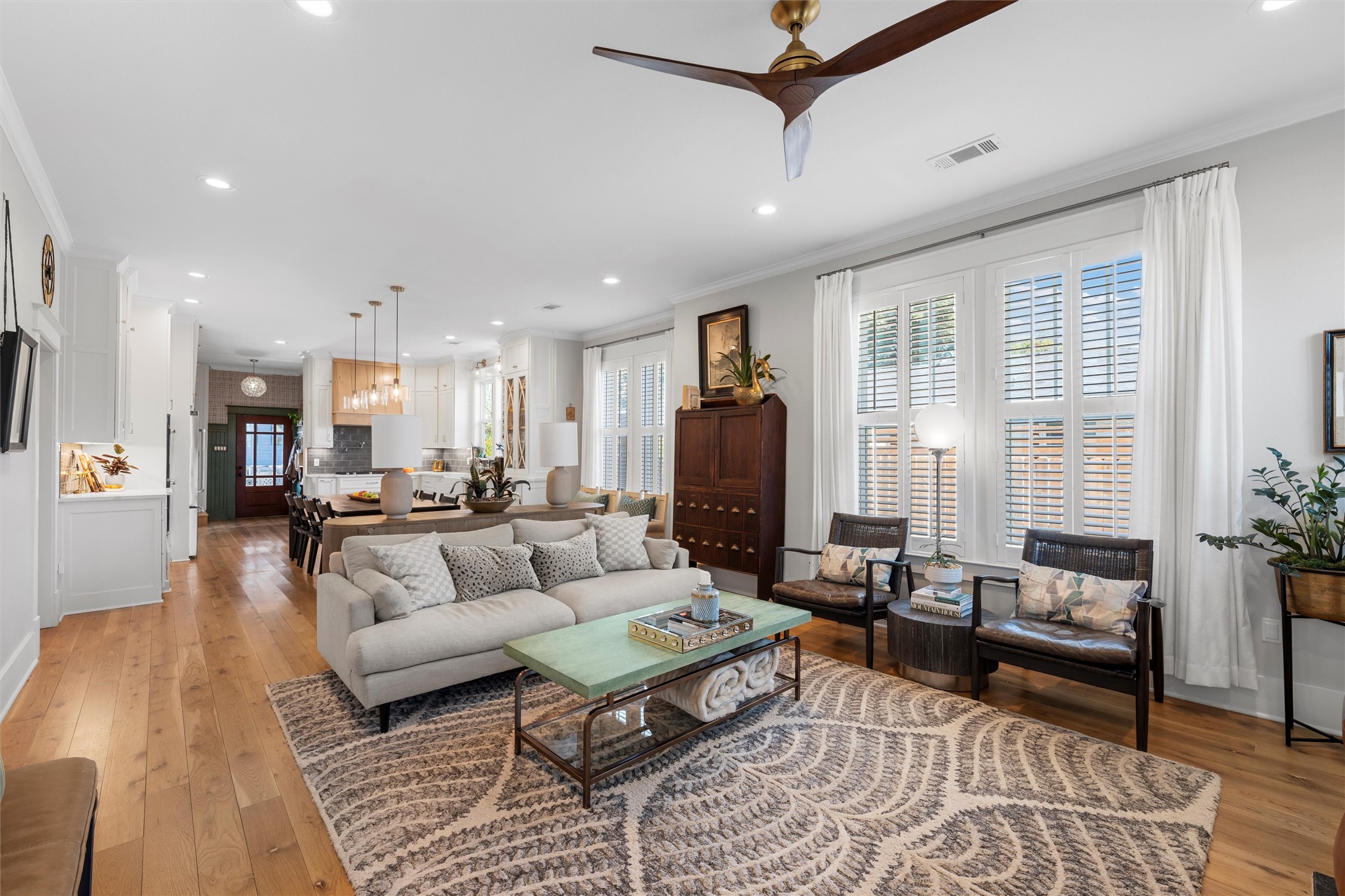 2217 Washington Avenue