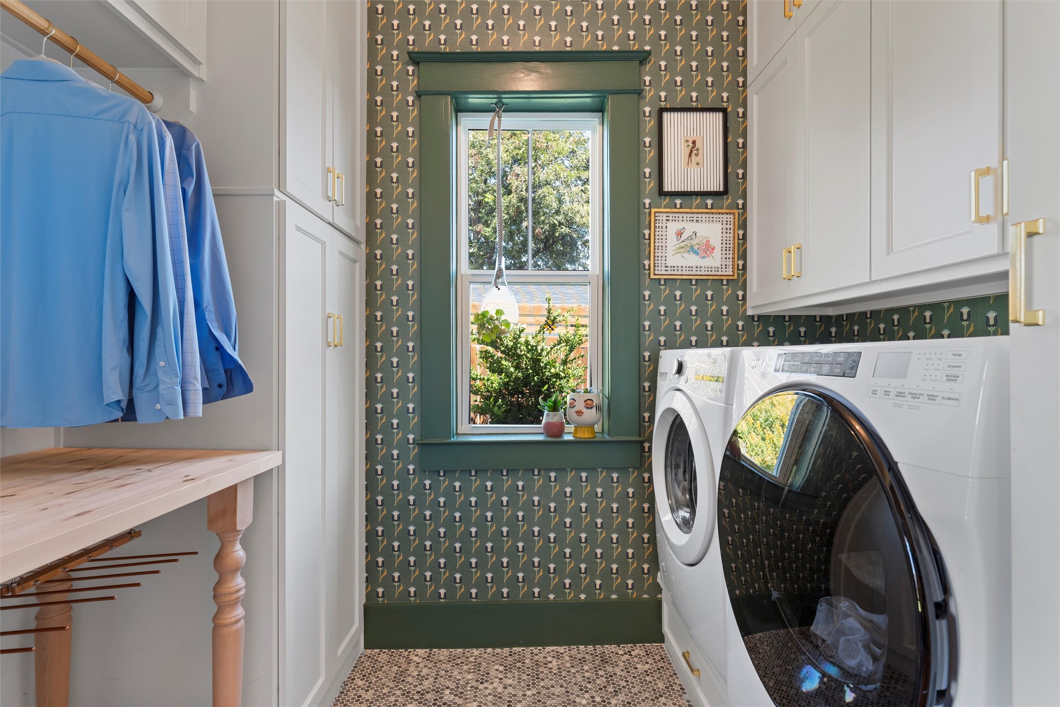 2217 Washington Avenue