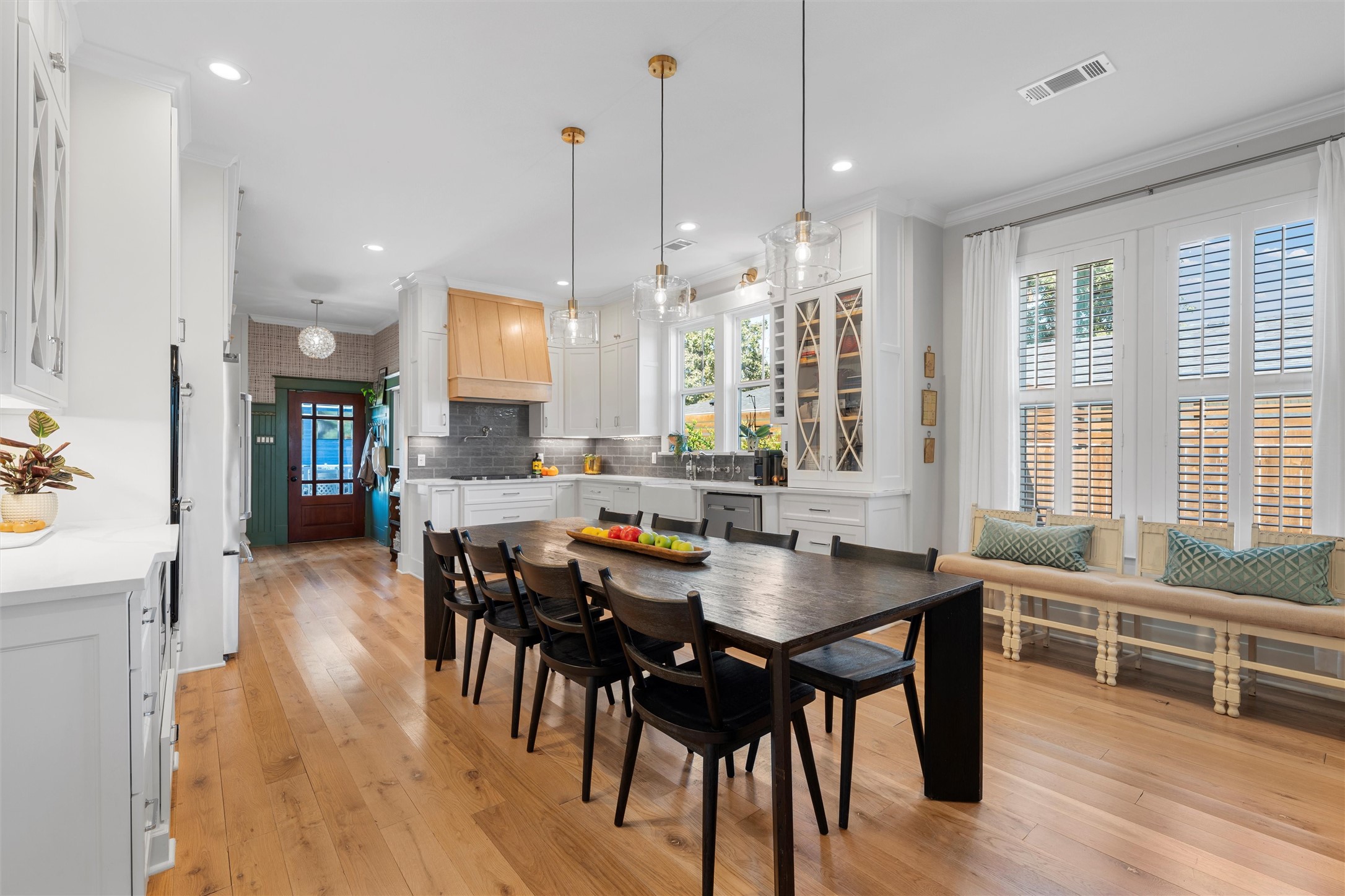 2217 Washington Avenue