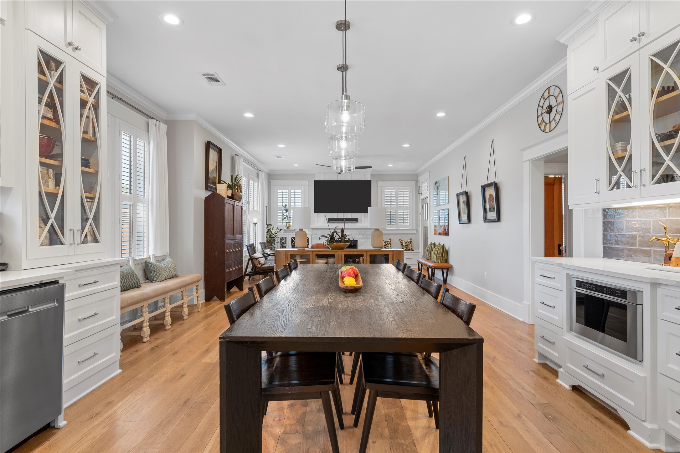 2217 Washington Avenue