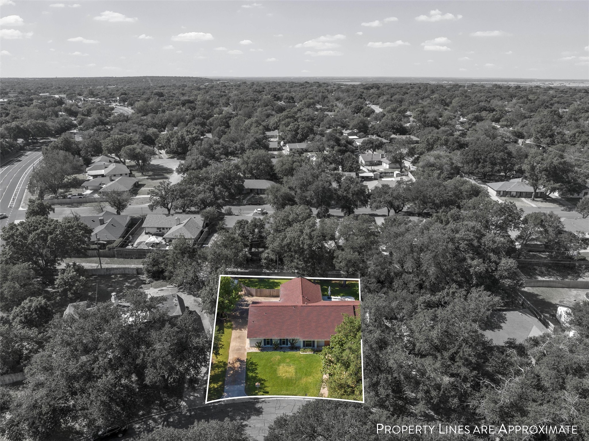 5625 Lake Jackson Street