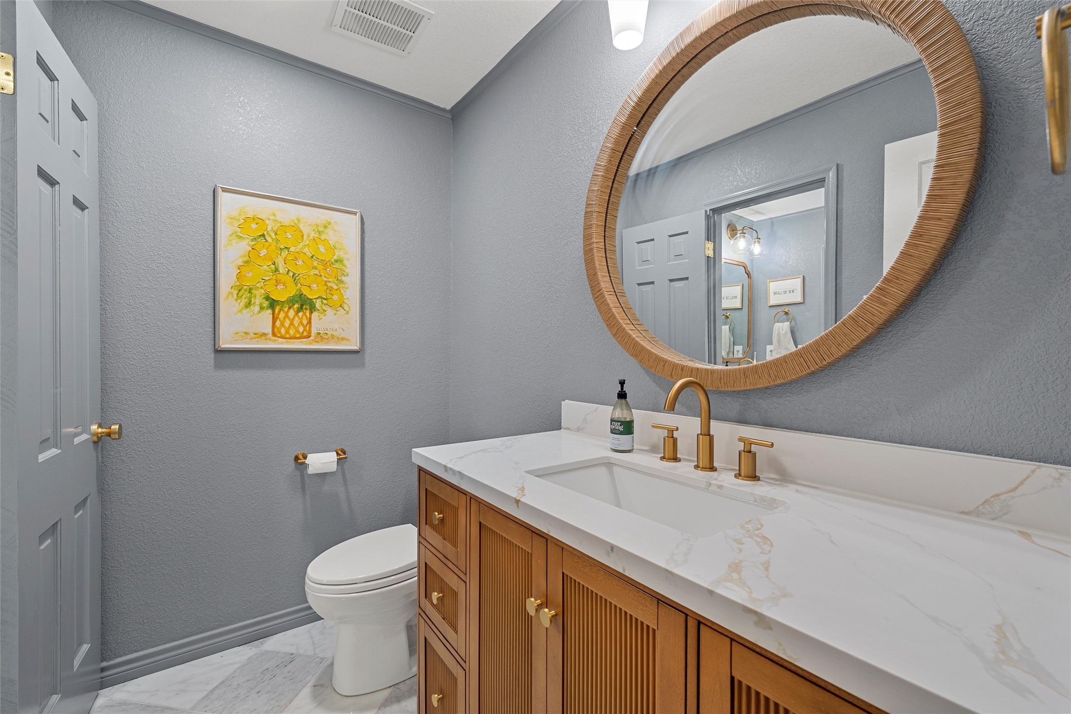 5625 Lake Jackson Street