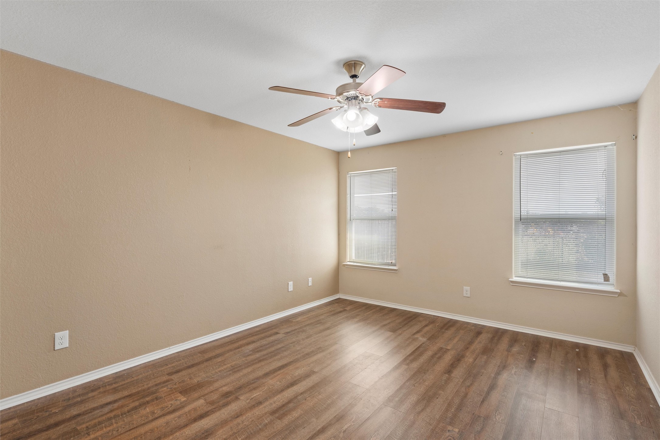 640 Apple Cross Court