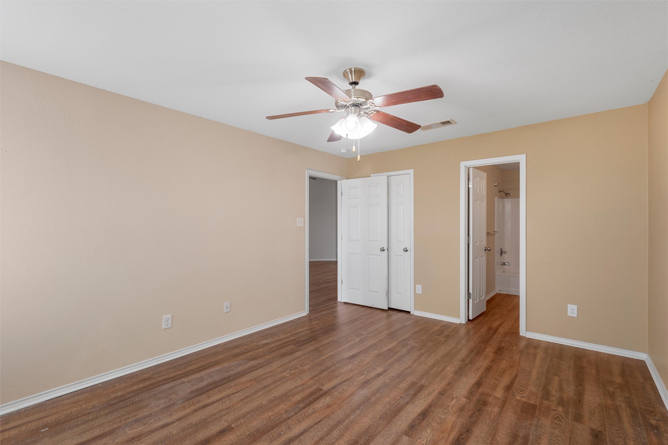 640 Apple Cross Court