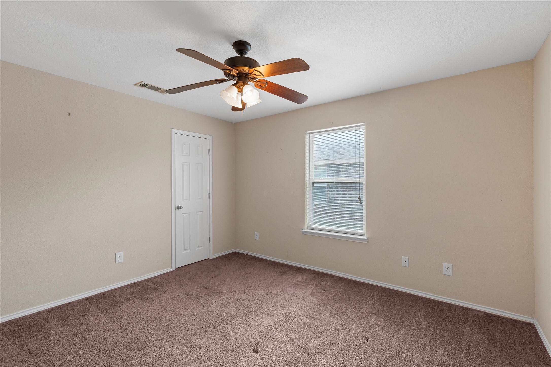 640 Apple Cross Court