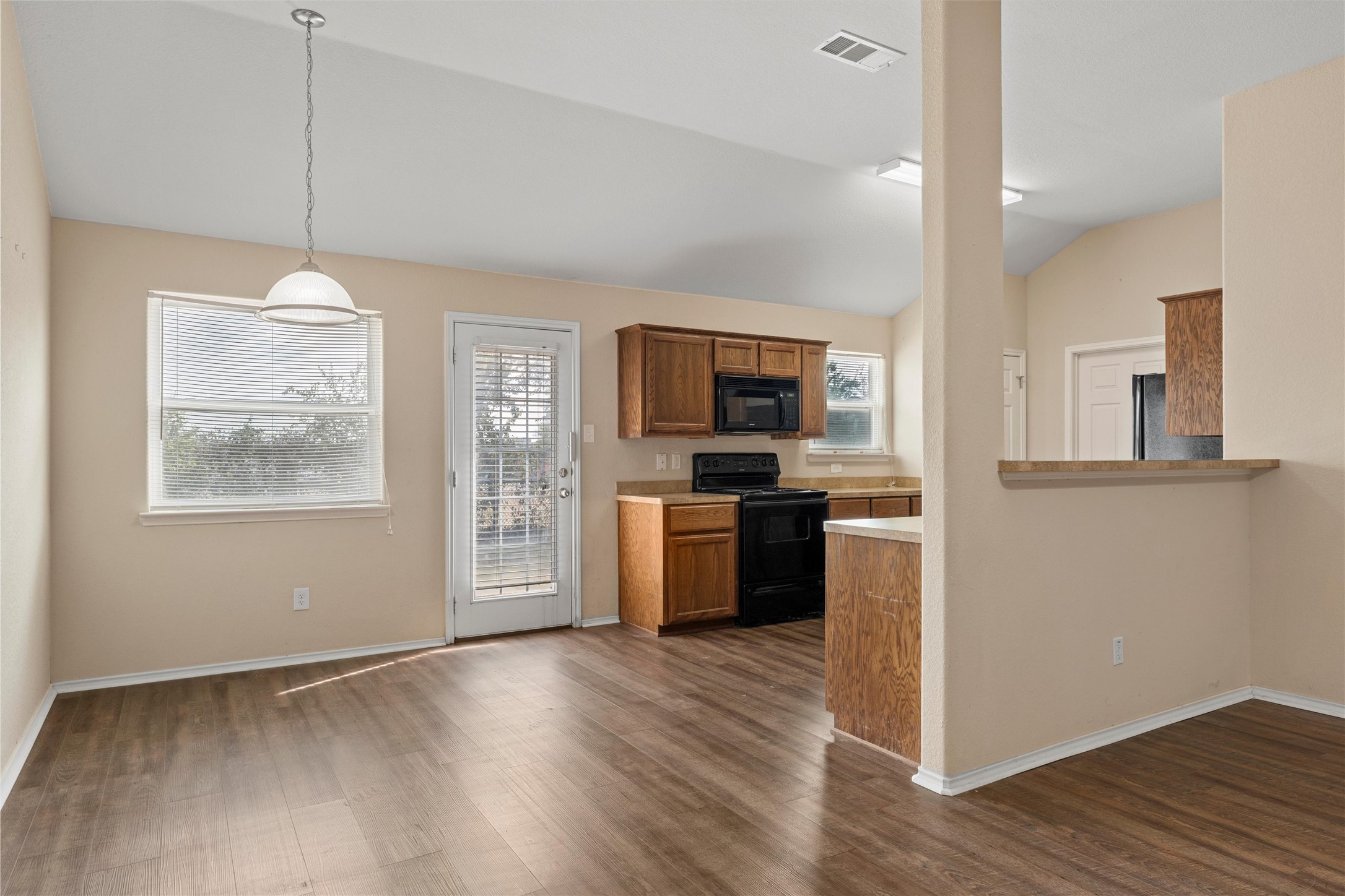 640 Apple Cross Court