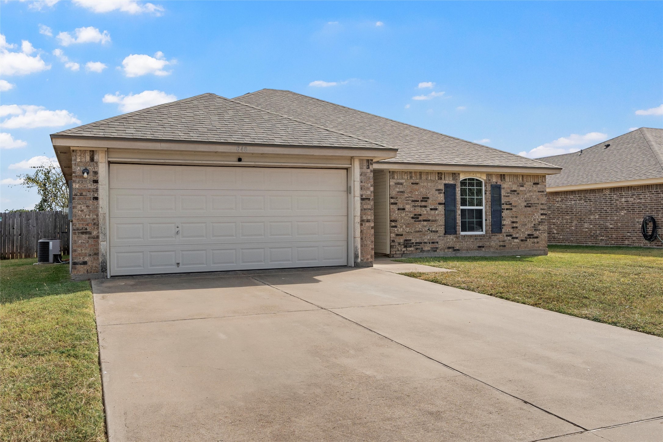 640 Apple Cross Court